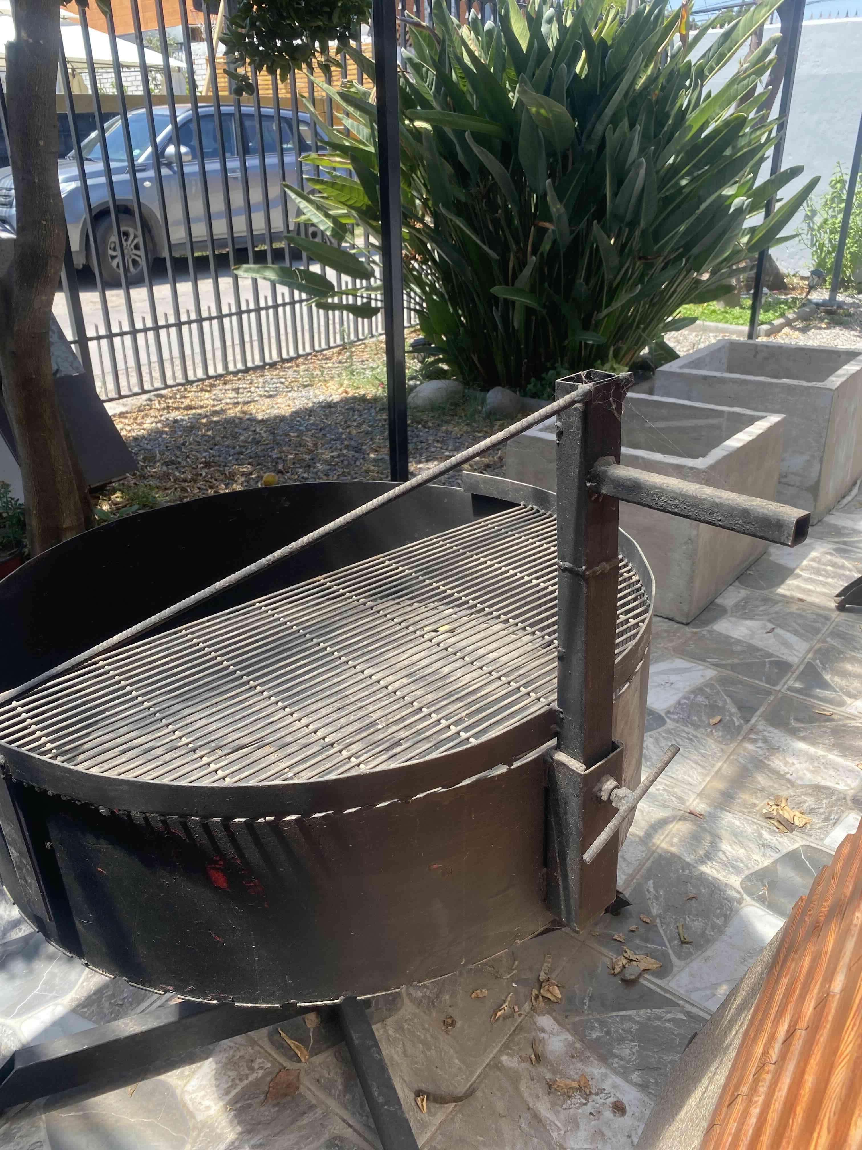 Parrilla de metal para asados - 4