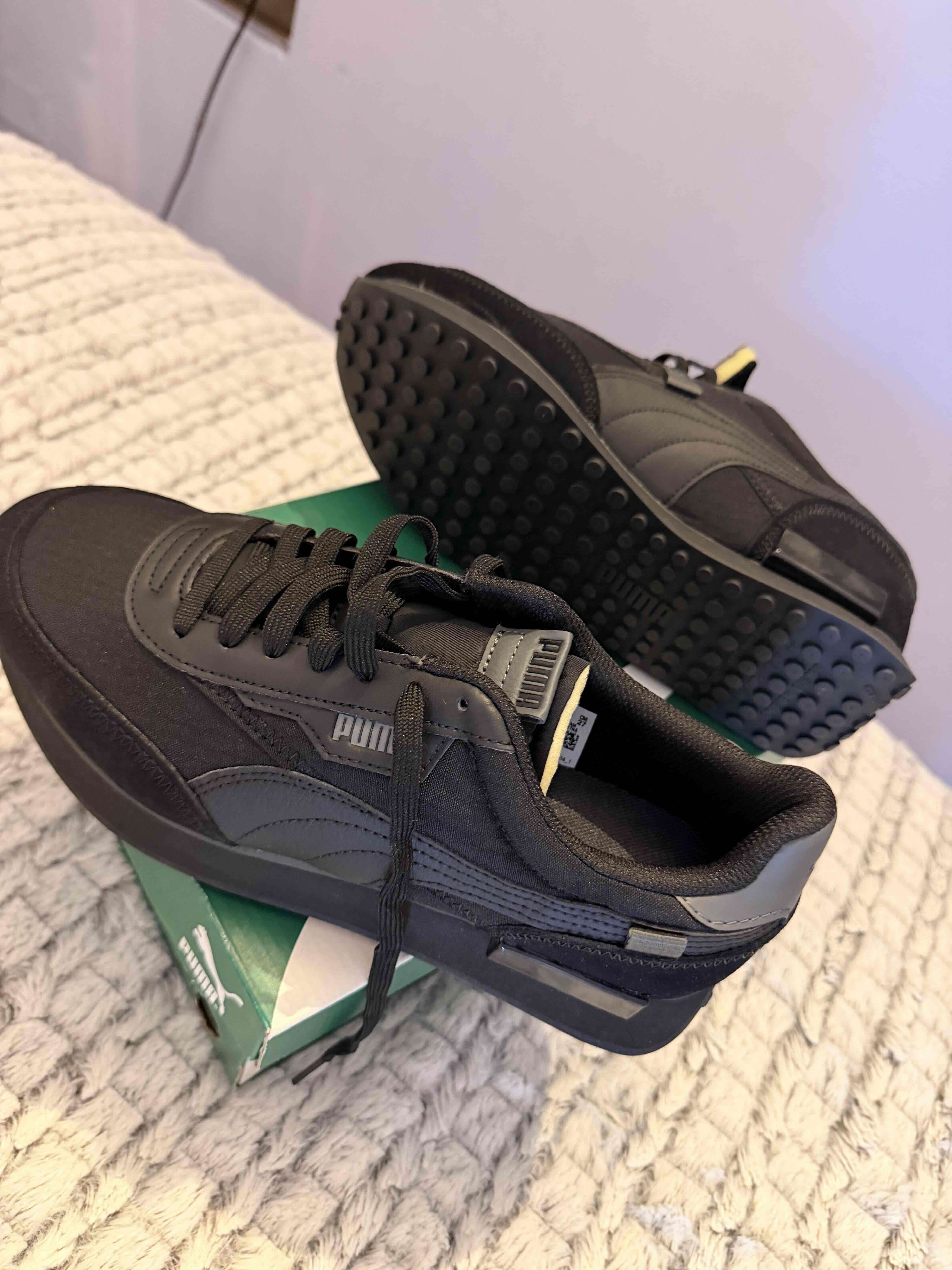 Zapatillas Puma negras - miniatura 2