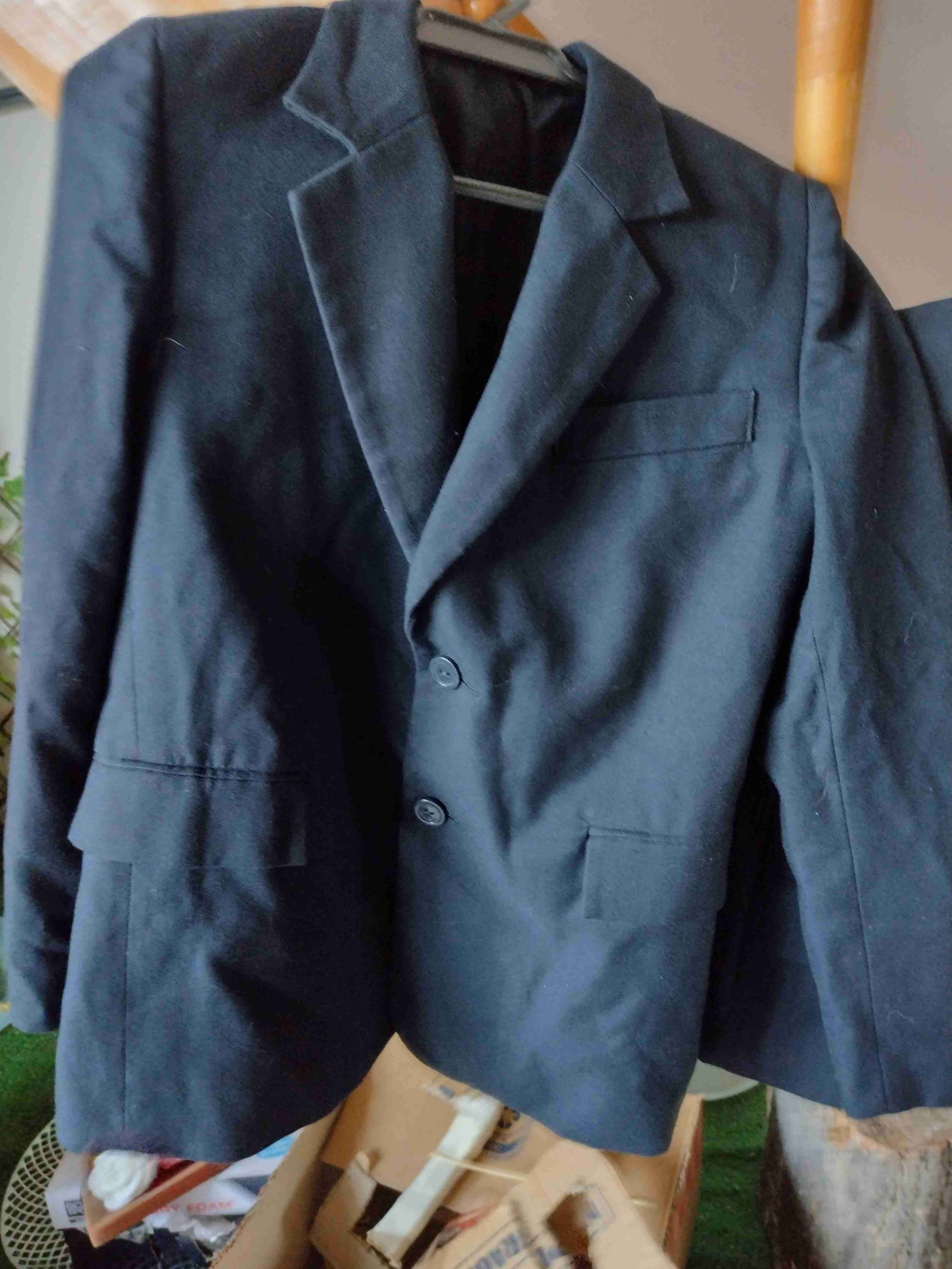 Pantalones de vestir grisesy chaquetas - miniatura 3