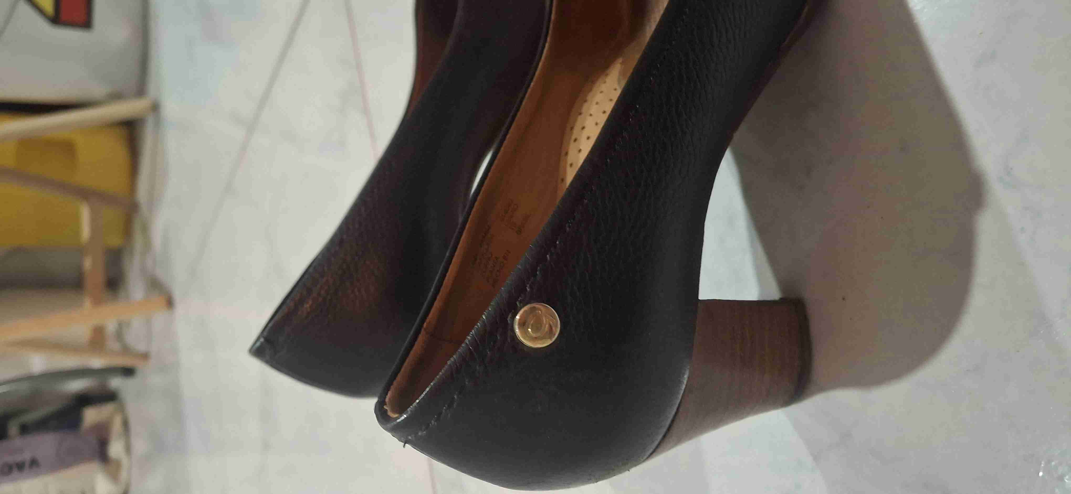 Zapatos Gacel color negros de cuero. - miniatura 3