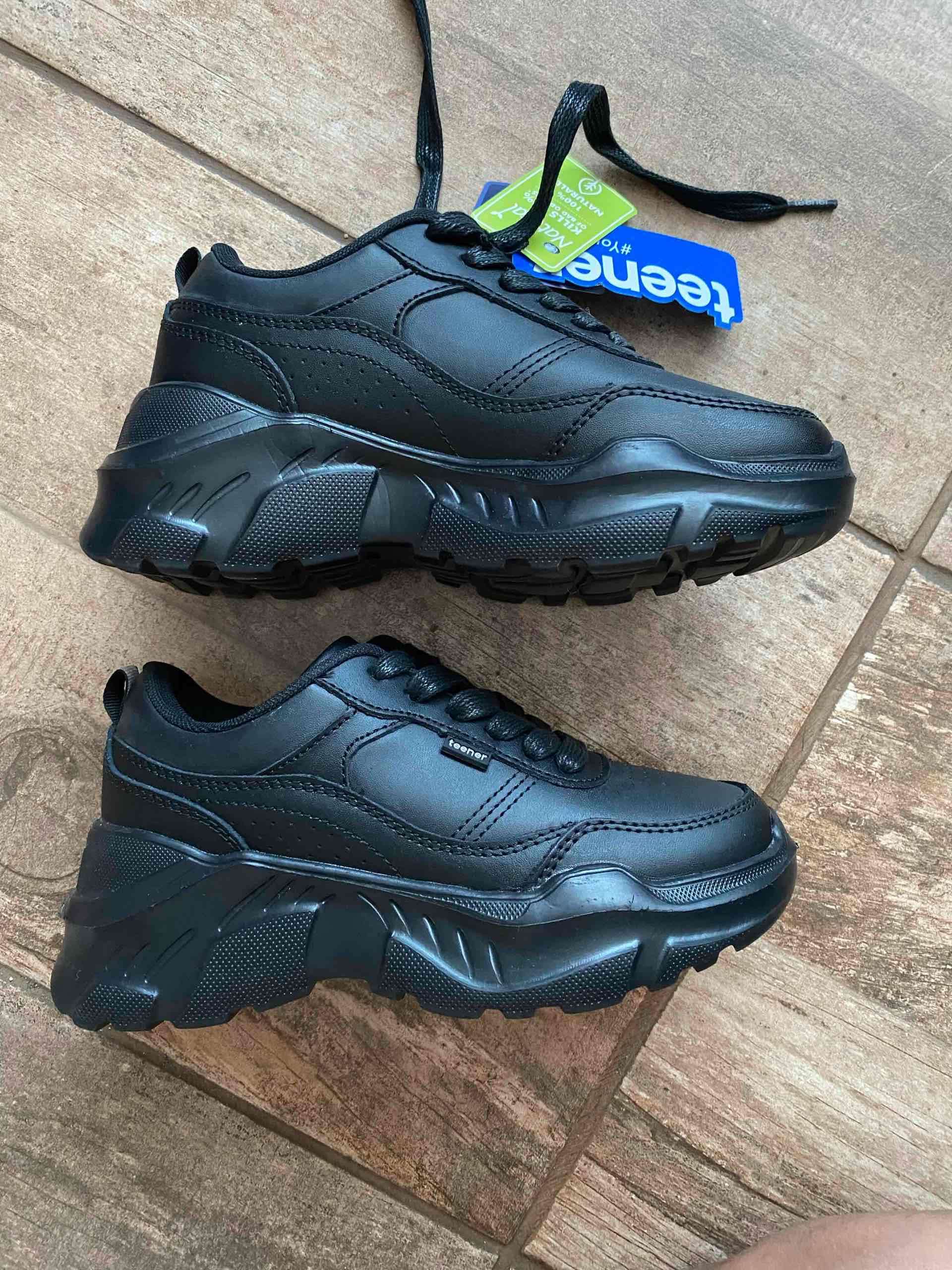 Zapatillas escolares niña negras nuevas - miniatura 3