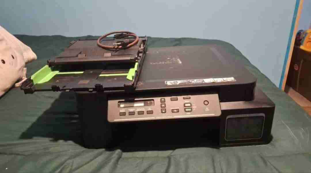 Impresora multifuncional Brother DCP-T510W - miniatura 2