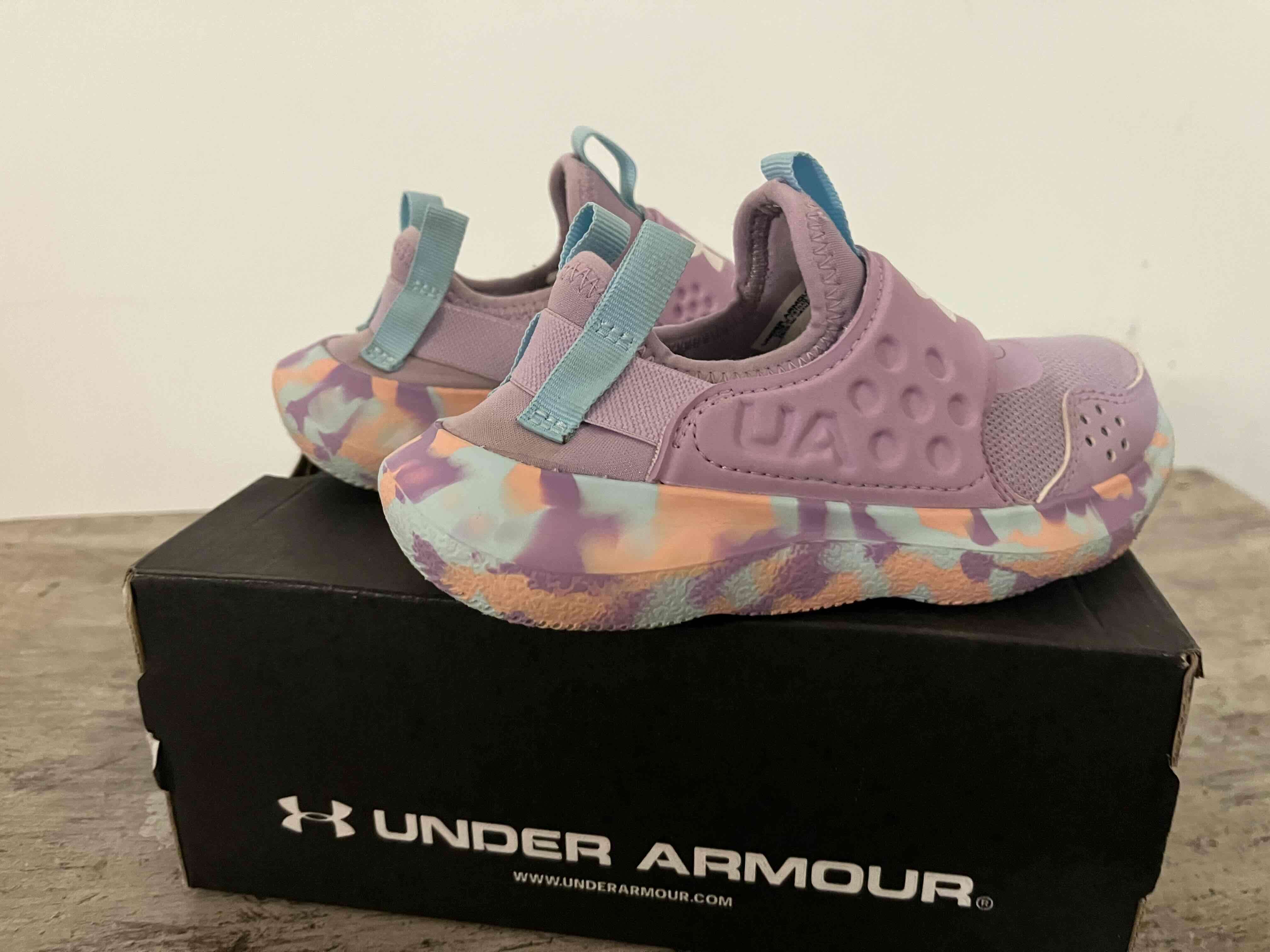 Zapatillas Niña Under Armour / Núm: 27 - miniatura 2