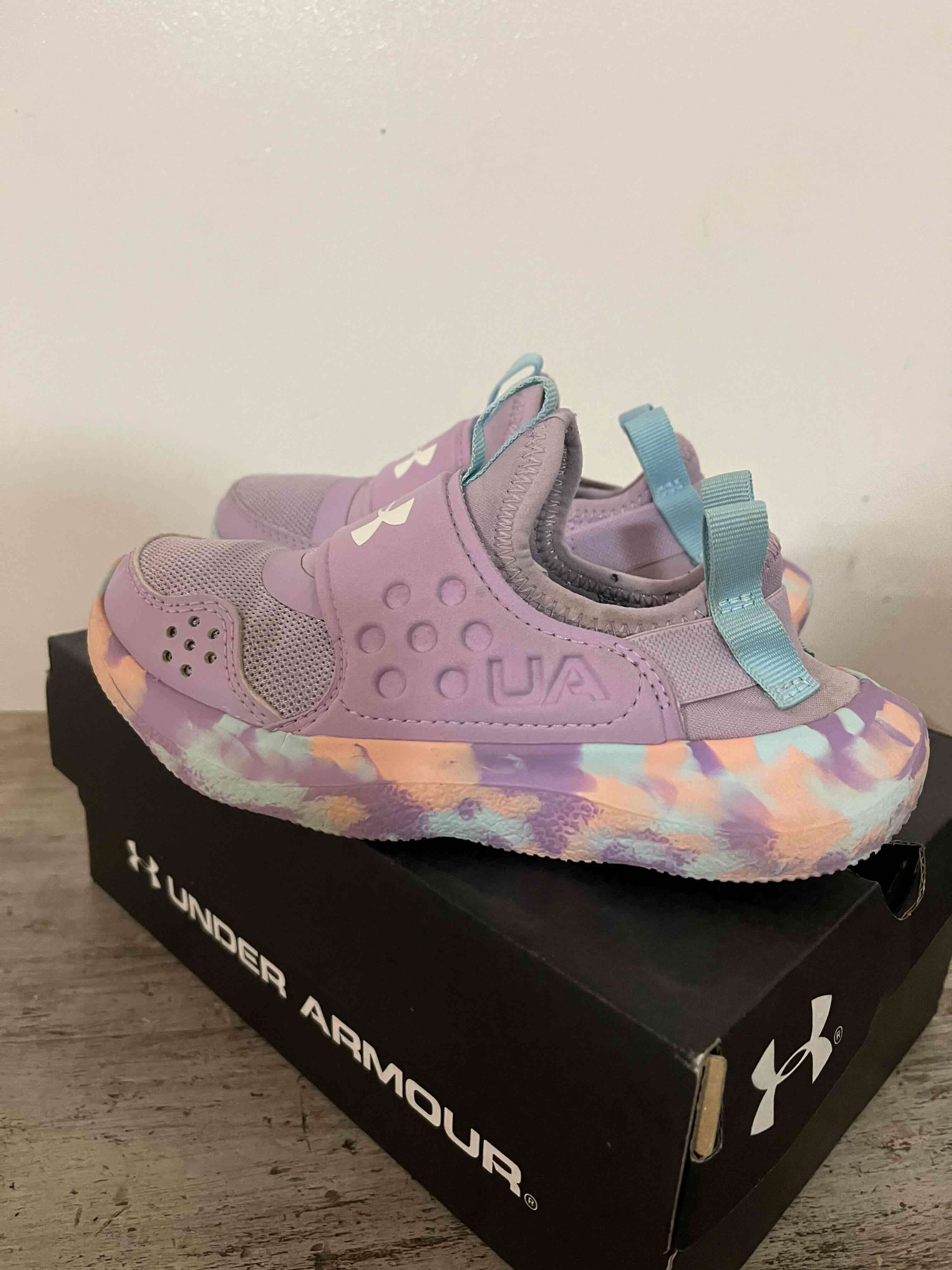 Zapatillas Niña Under Armour / Núm: 27 - miniatura 4