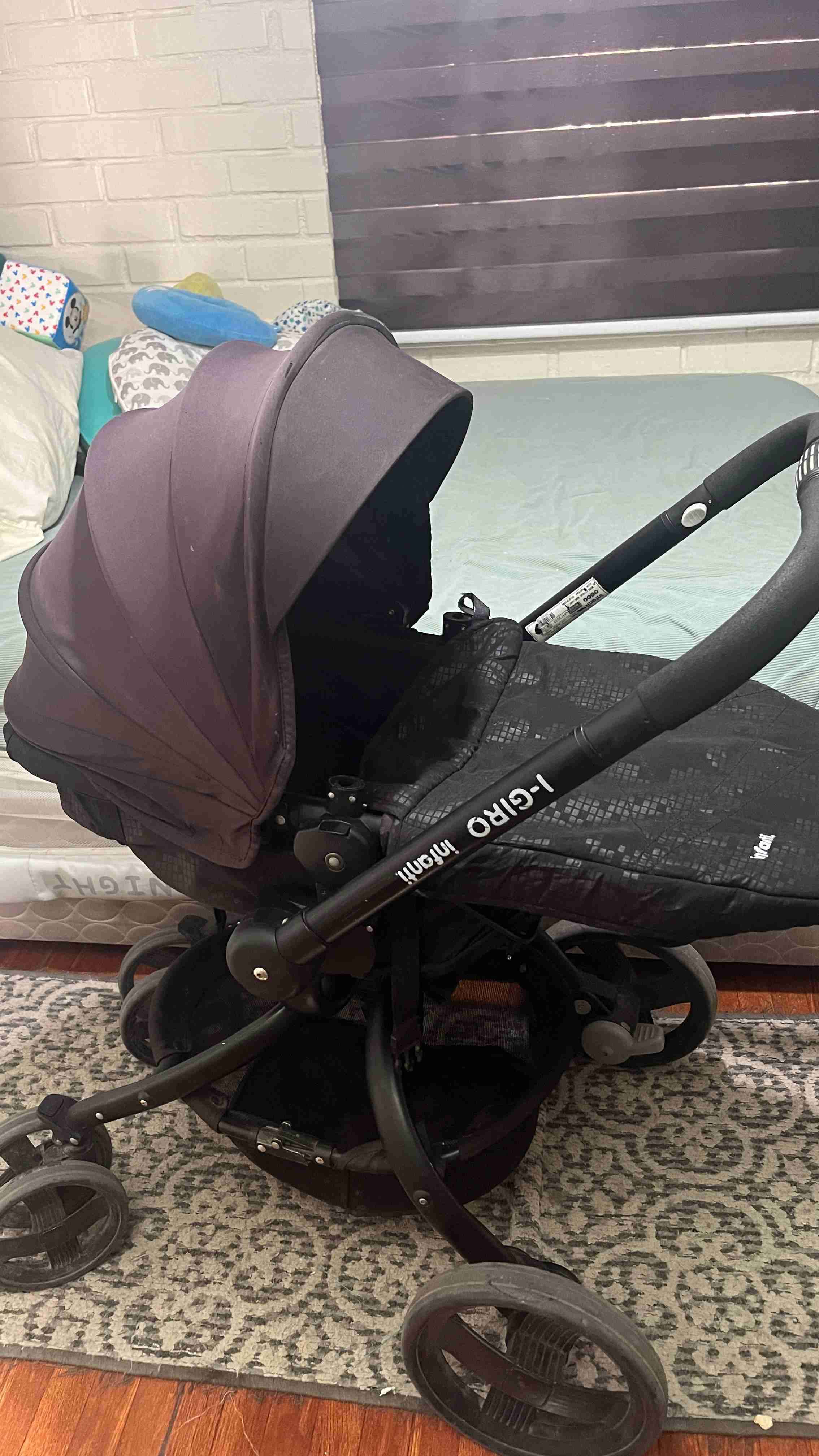 Coche de bebé Infanti 360° negro - miniatura 3