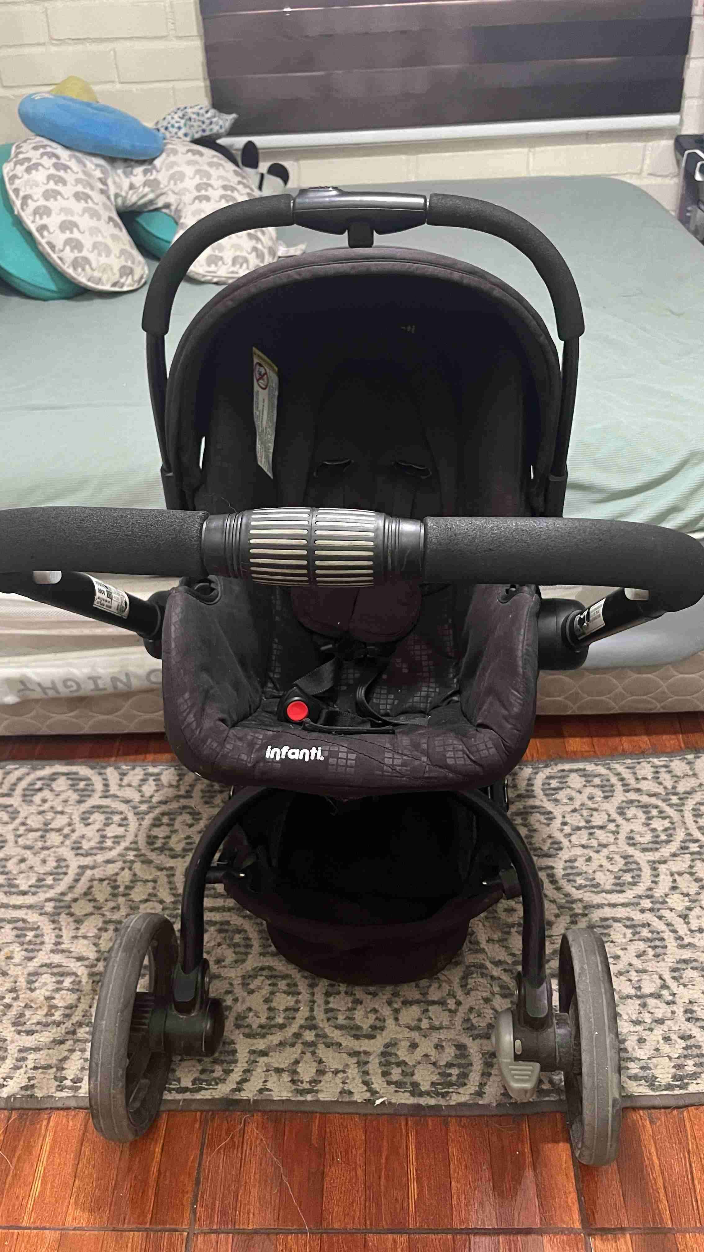 Coche de bebé Infanti 360° negro - miniatura 5