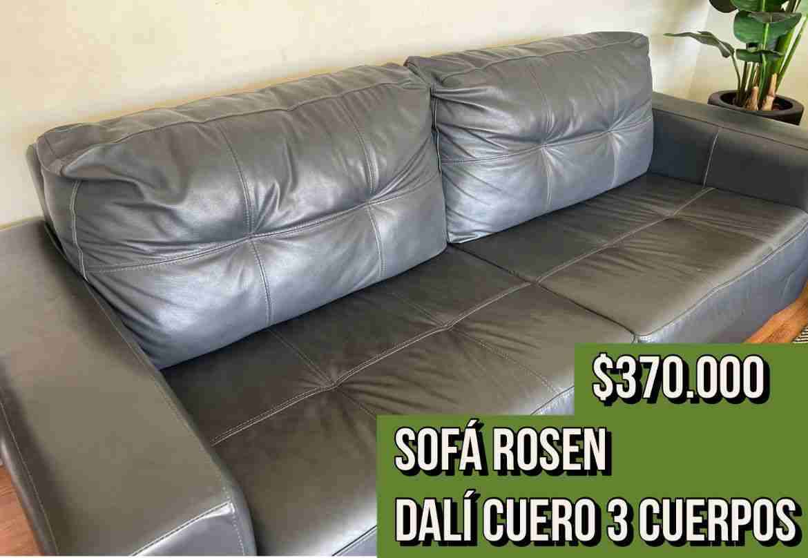 Sofá de cuero 3 cuerpos