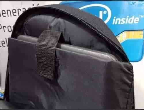 Mochila HP negra nueva - miniatura 3