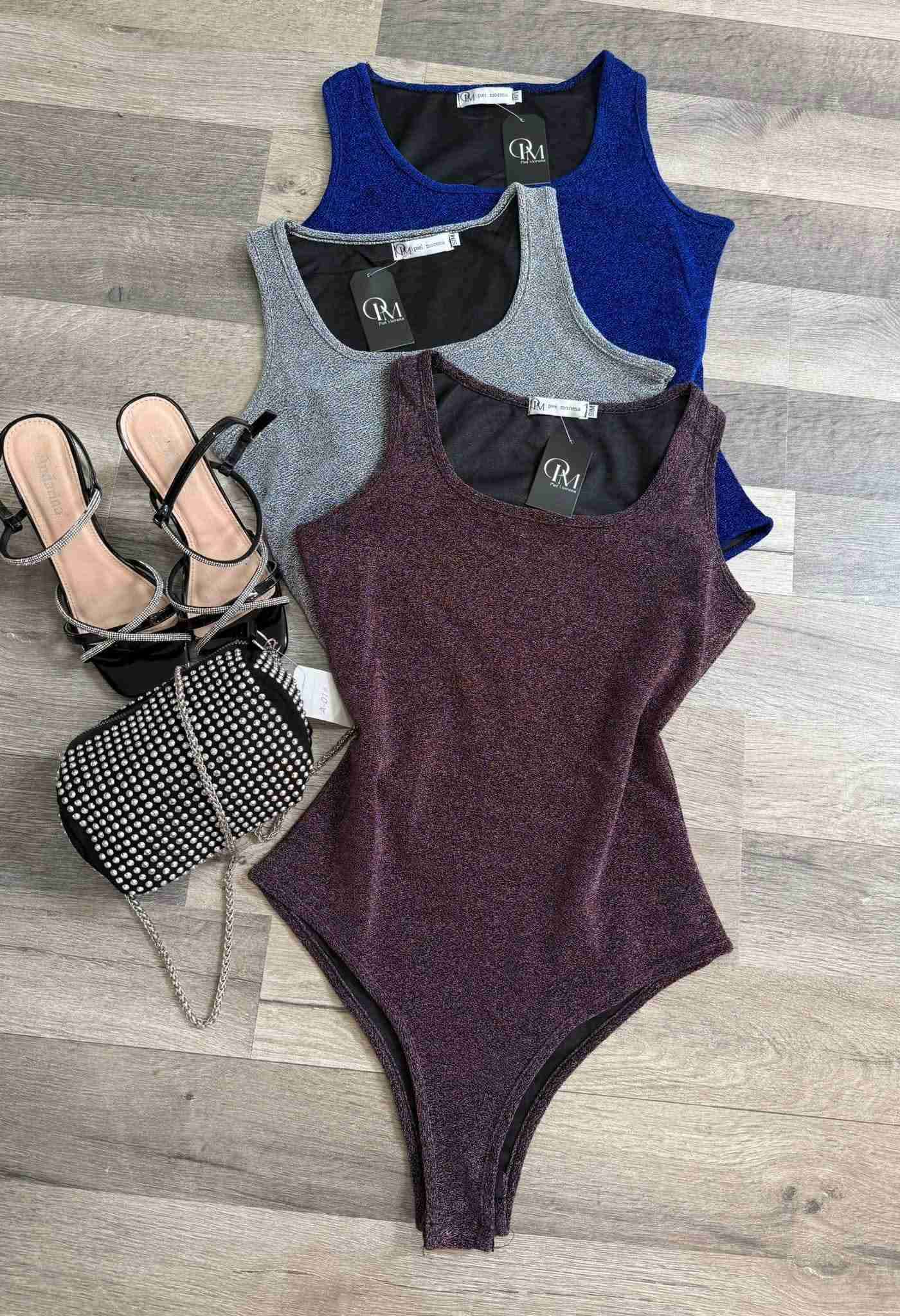 Bodysuits de brillos variados