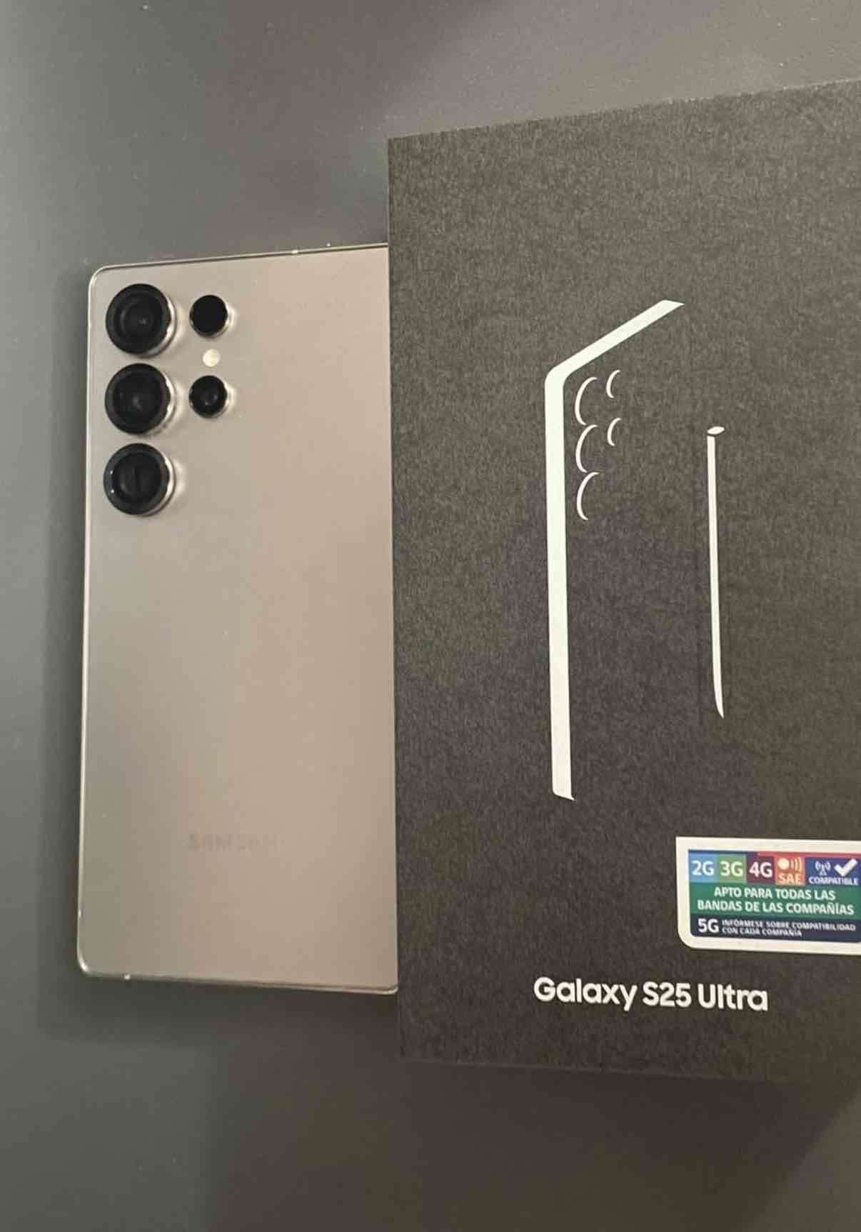 Smartphone Galaxy S25 Ultra - miniatura 4