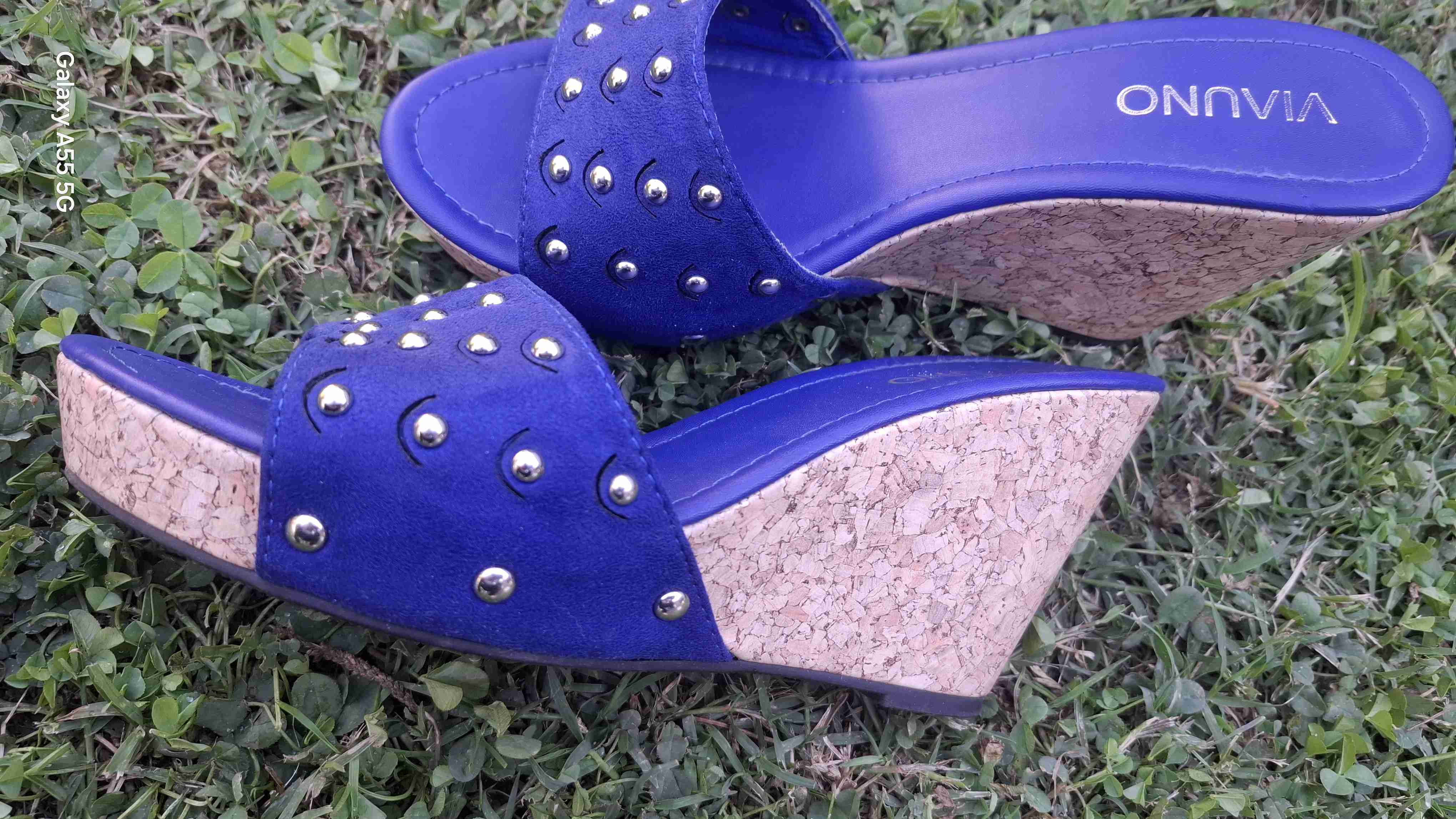 Sandalias azules marca via uno con plataforma - miniatura 2