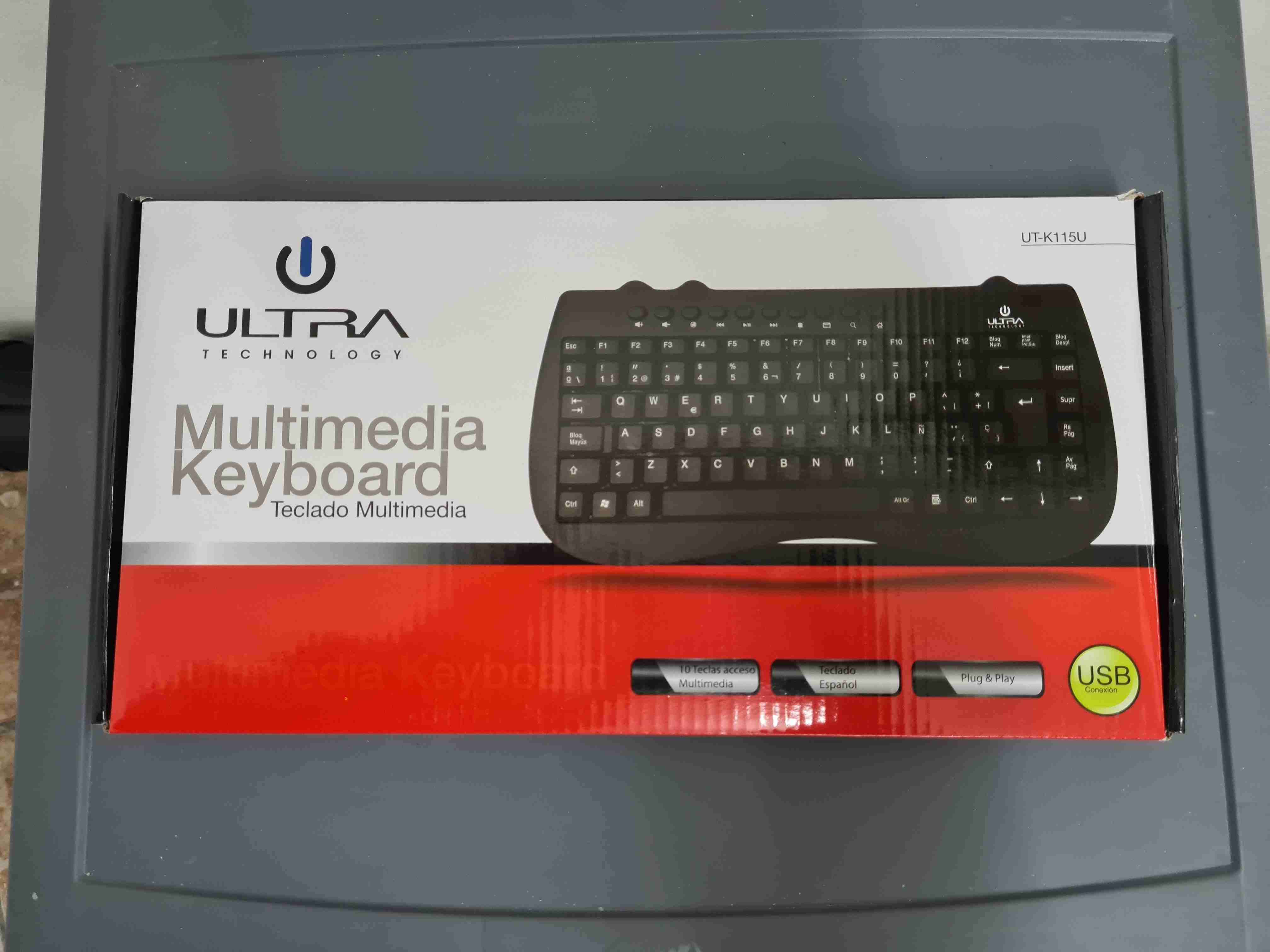 Teclado Multimedia Ultra USB
