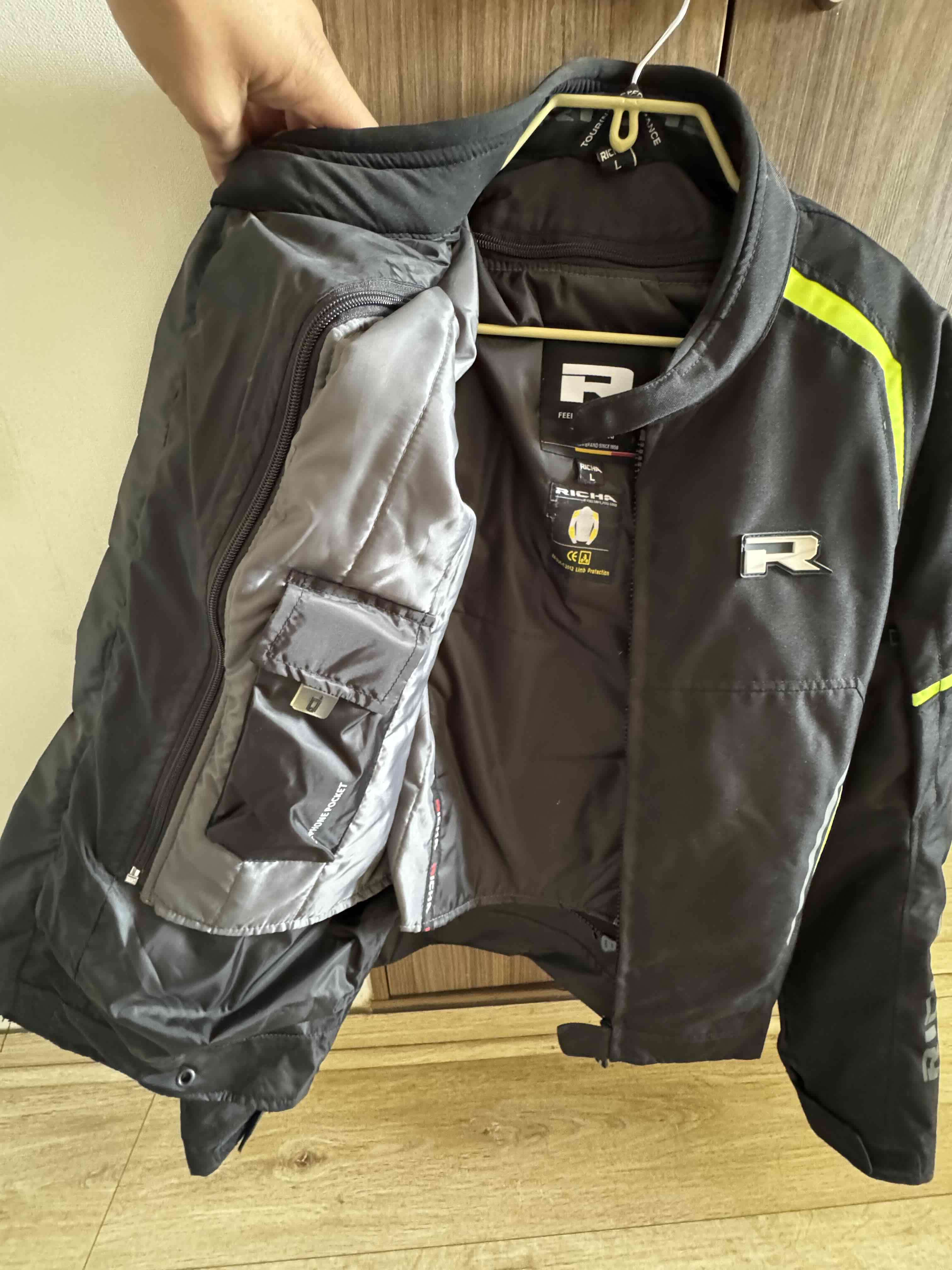 Chaqueta de motocicleta negra Richa - miniatura 3