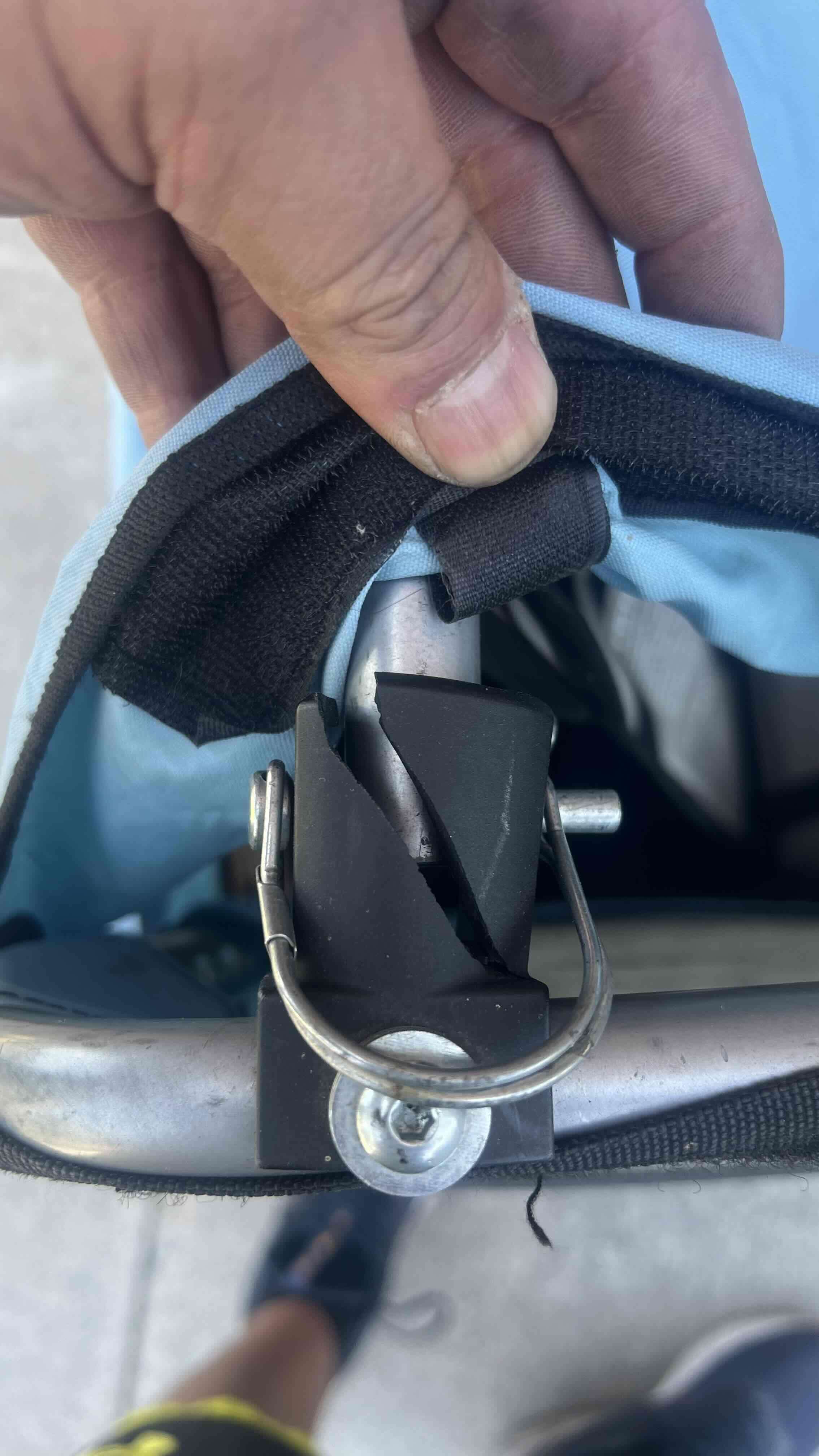 Carrito de bicicleta azul para niños - miniatura 4