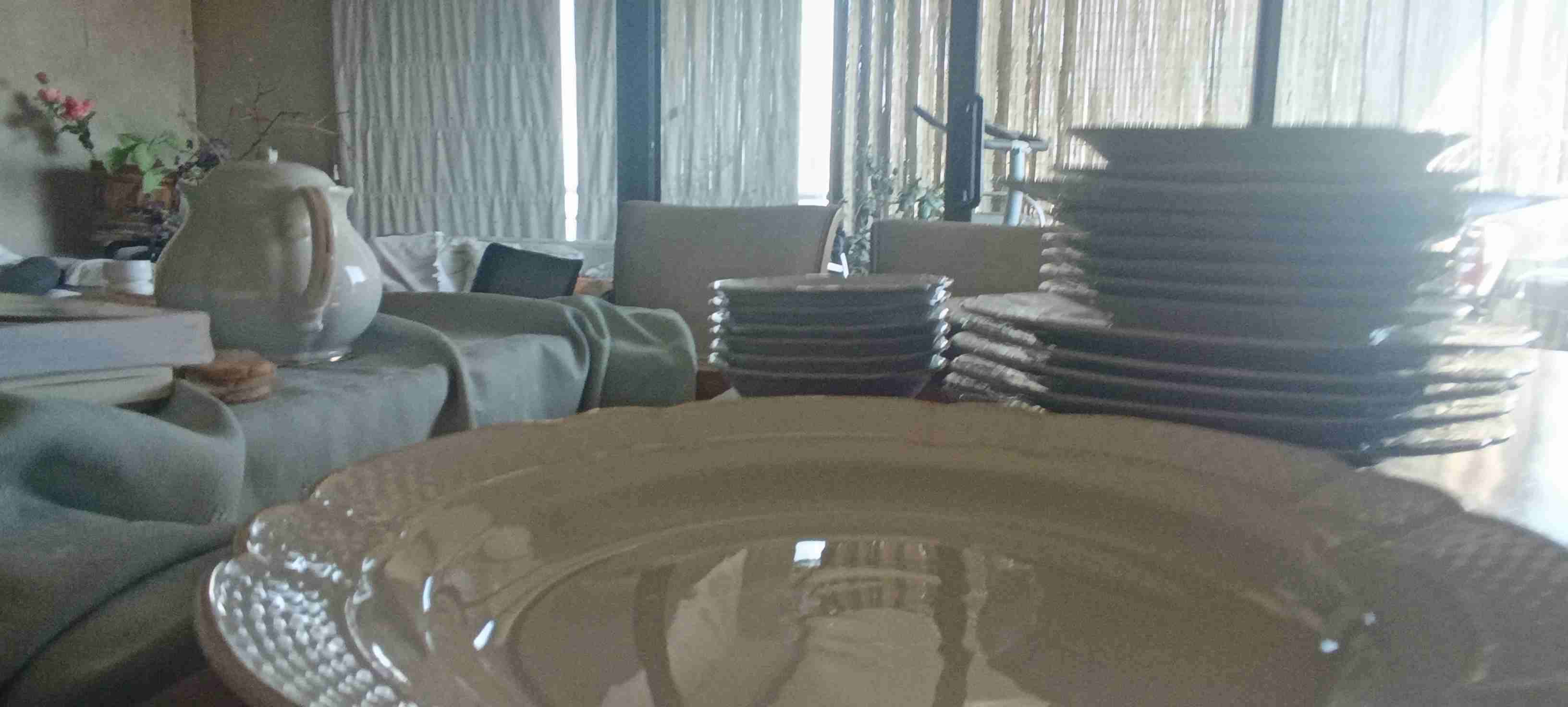 Juego de loza blanca con detalles dorados - miniatura 6