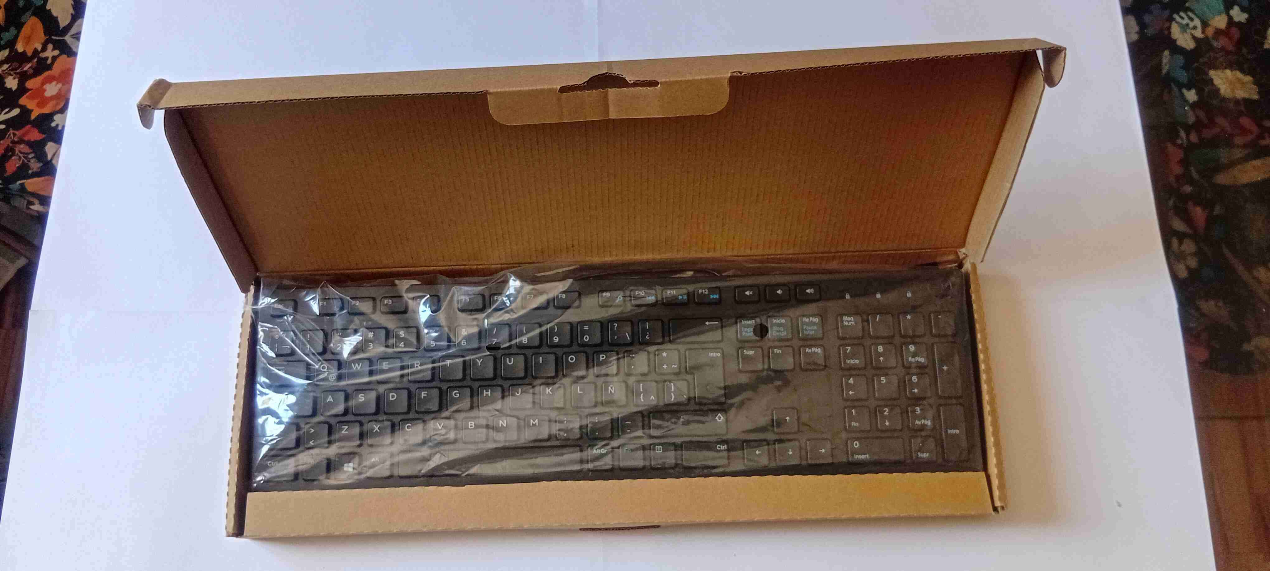 Teclado Dell USB negro con teclado numérico - miniatura 2