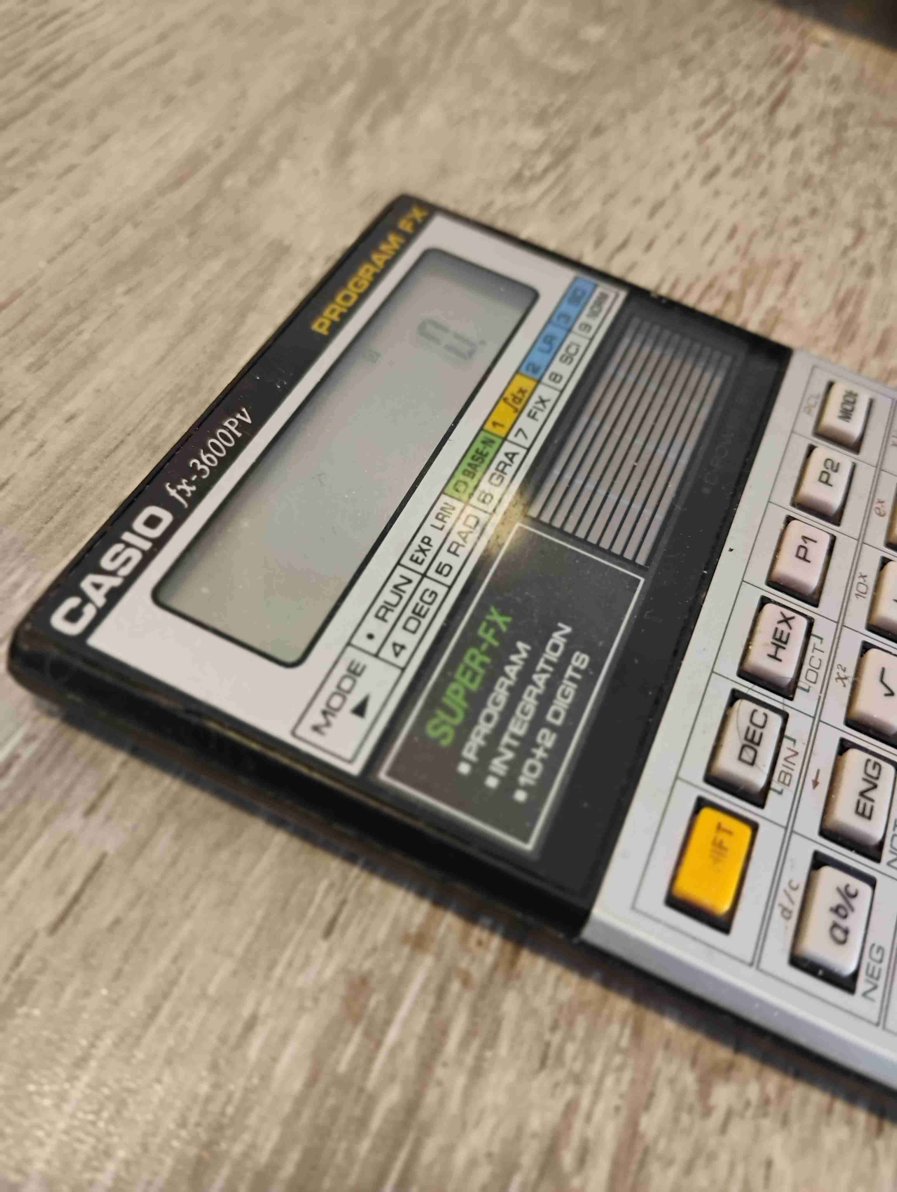 Calculadora científica Casio FX-3600PV - miniatura 3