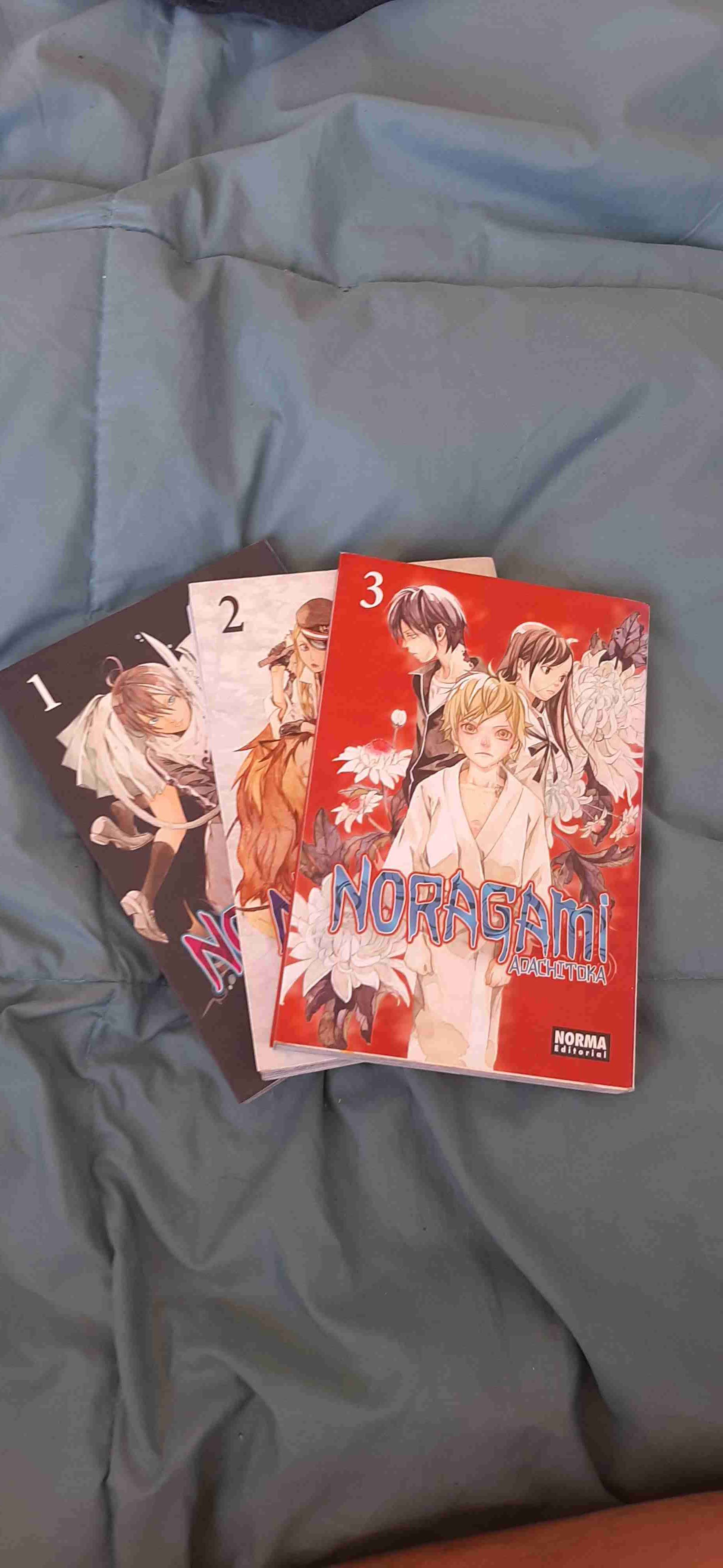 Mangas Noragami tomos 1-3