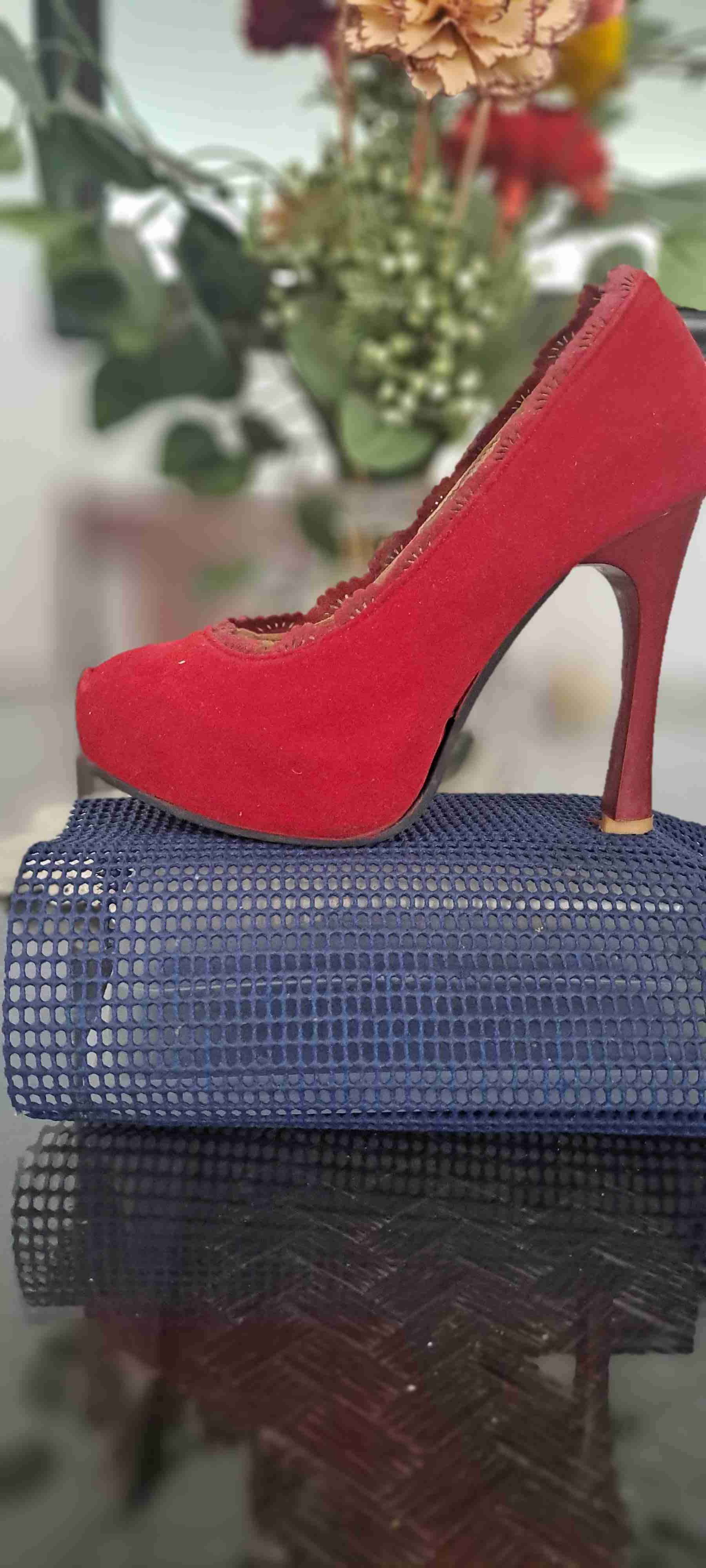 Exclusivo Zapato de taco alto rojo