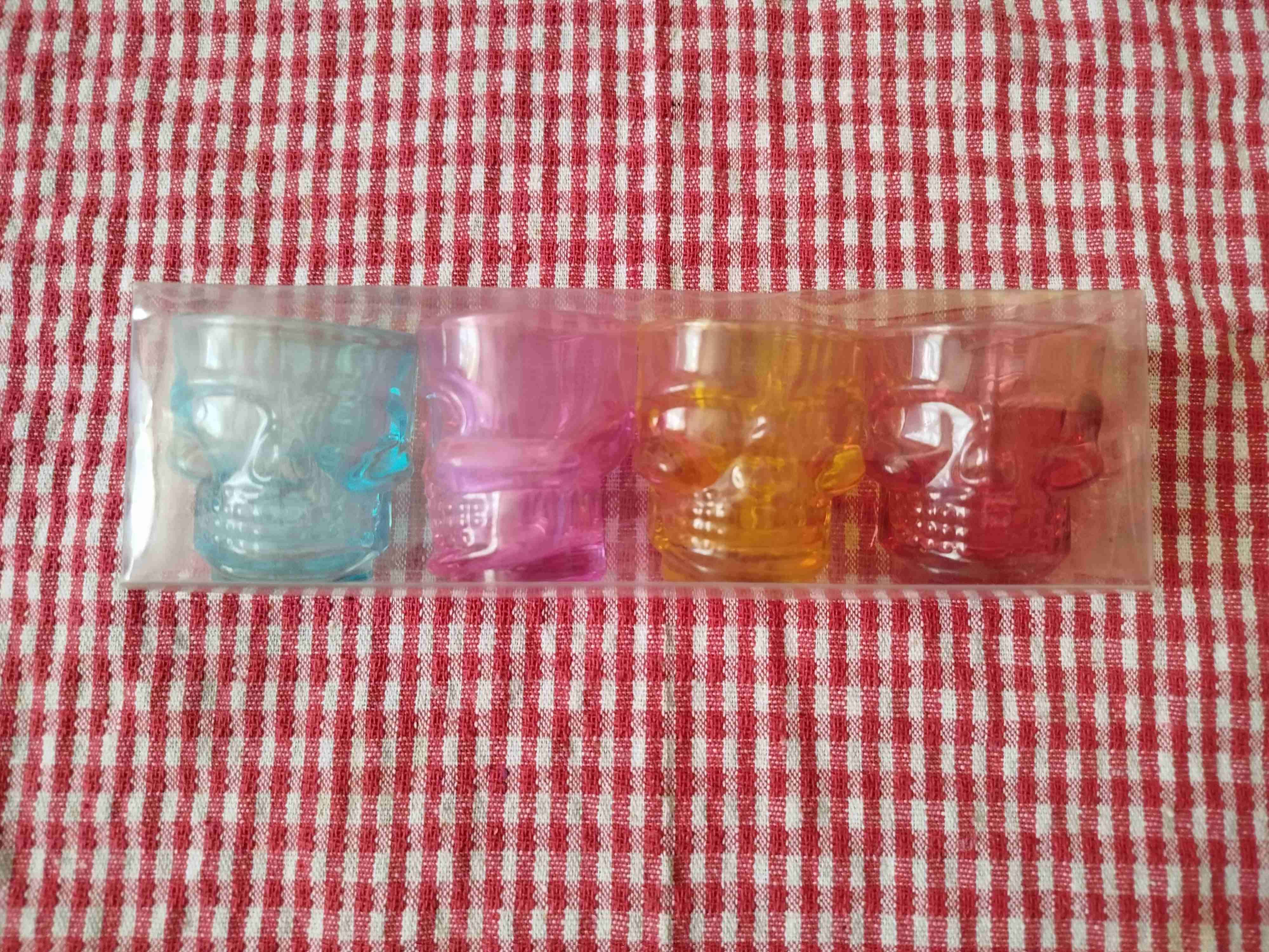 Set de vasos shot con forma de calavera - miniatura 2