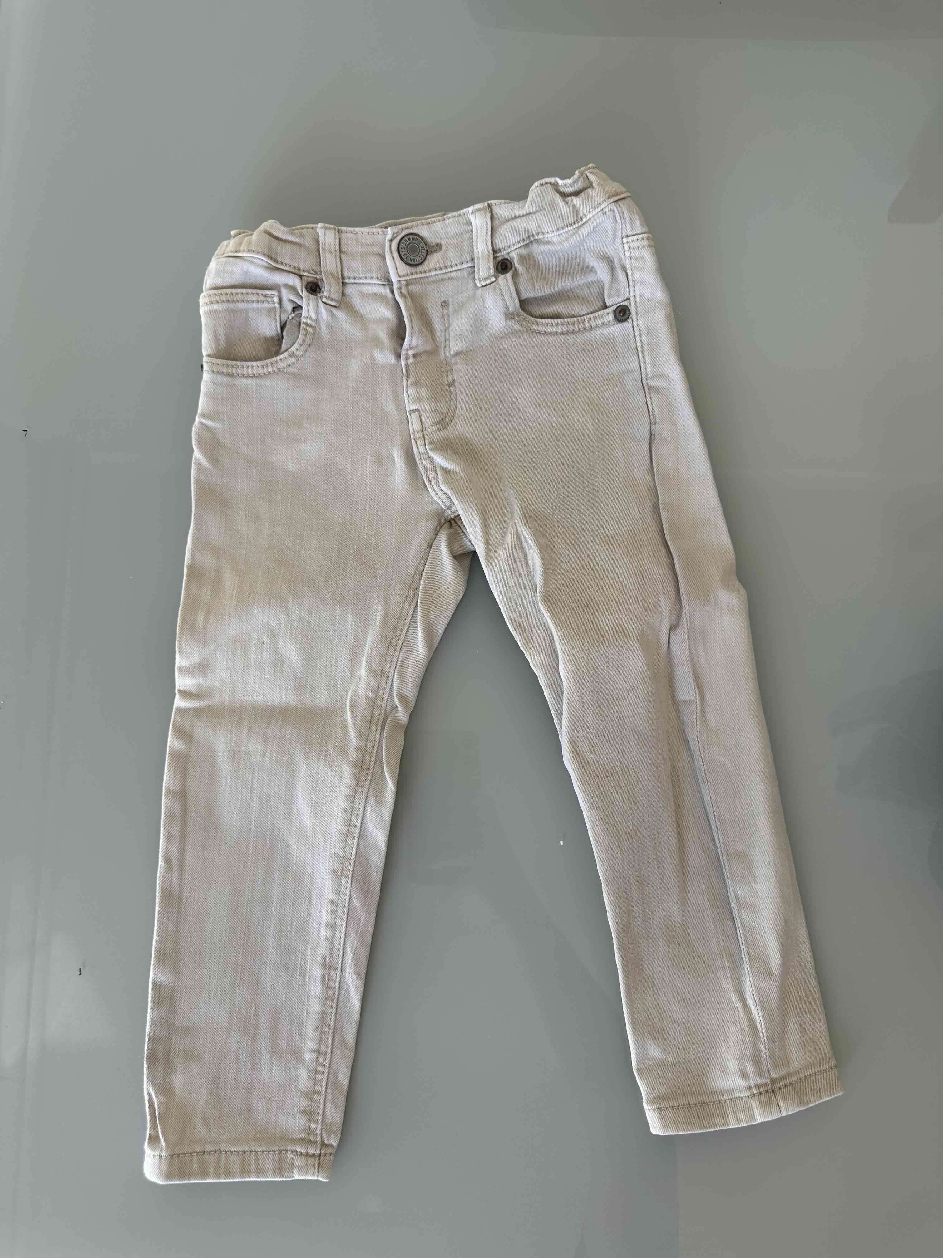 Pantalones de niño color beige