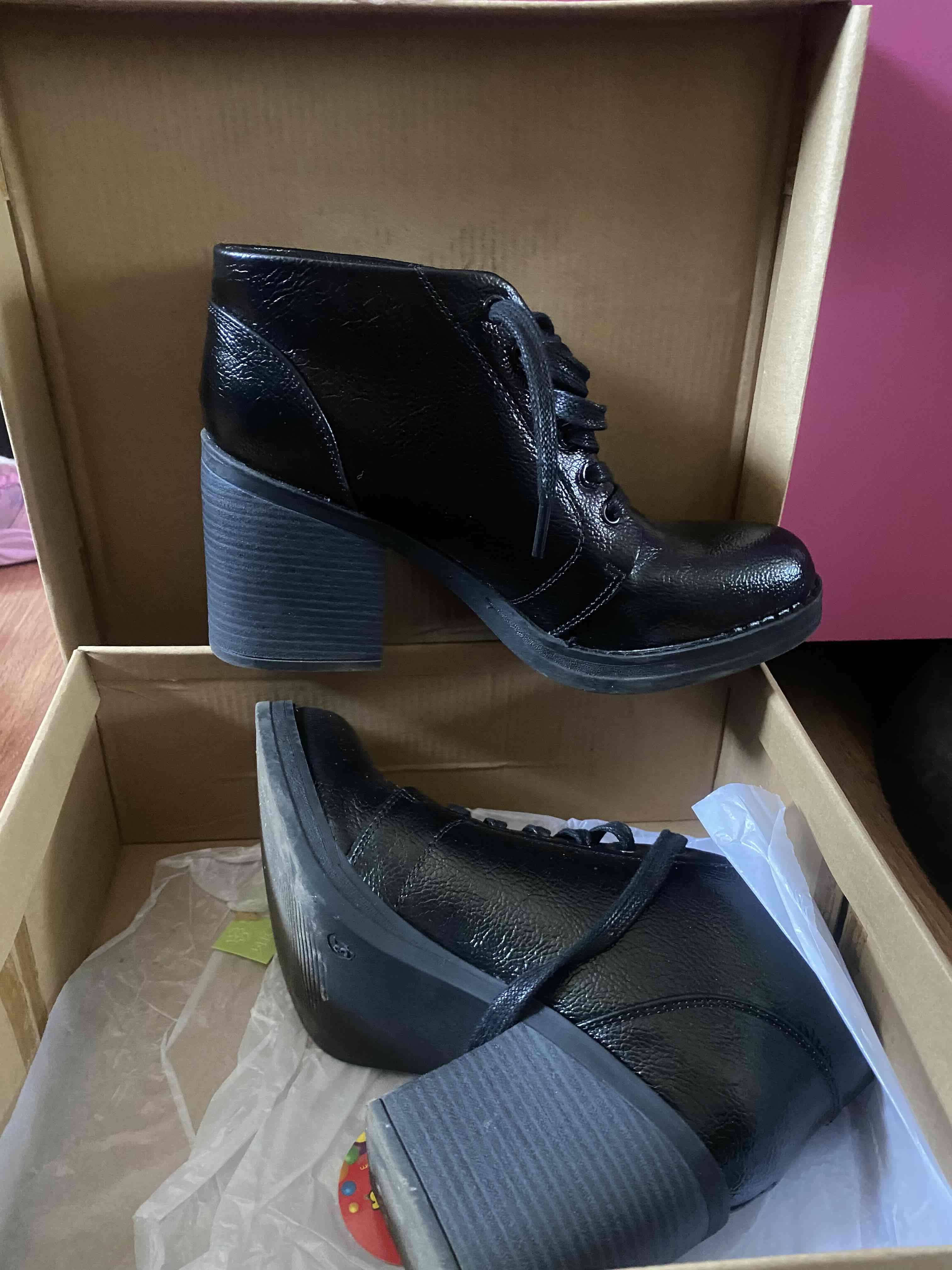 Botines negros de tacón alto