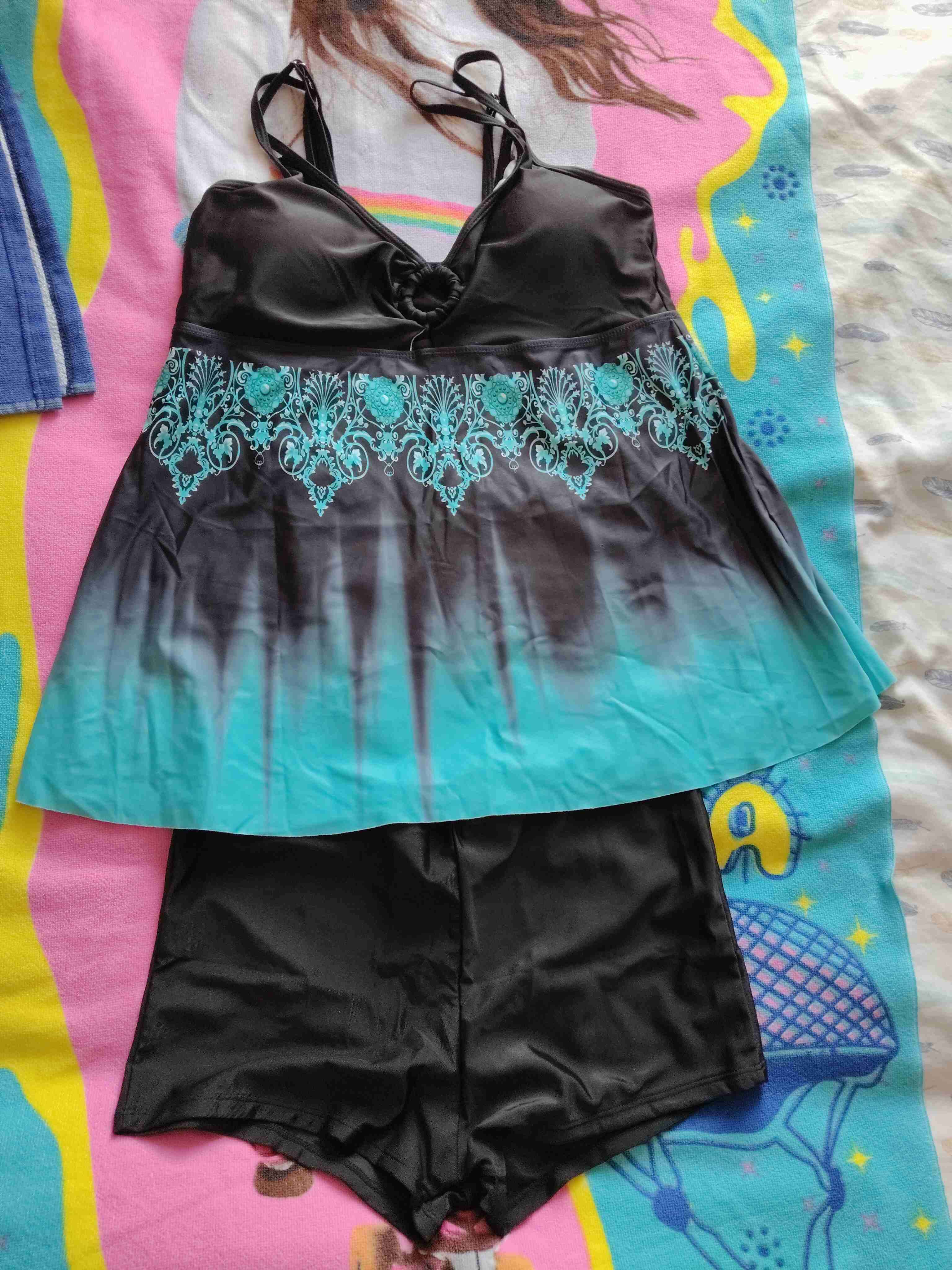 Tankini negro con detalles turquesa