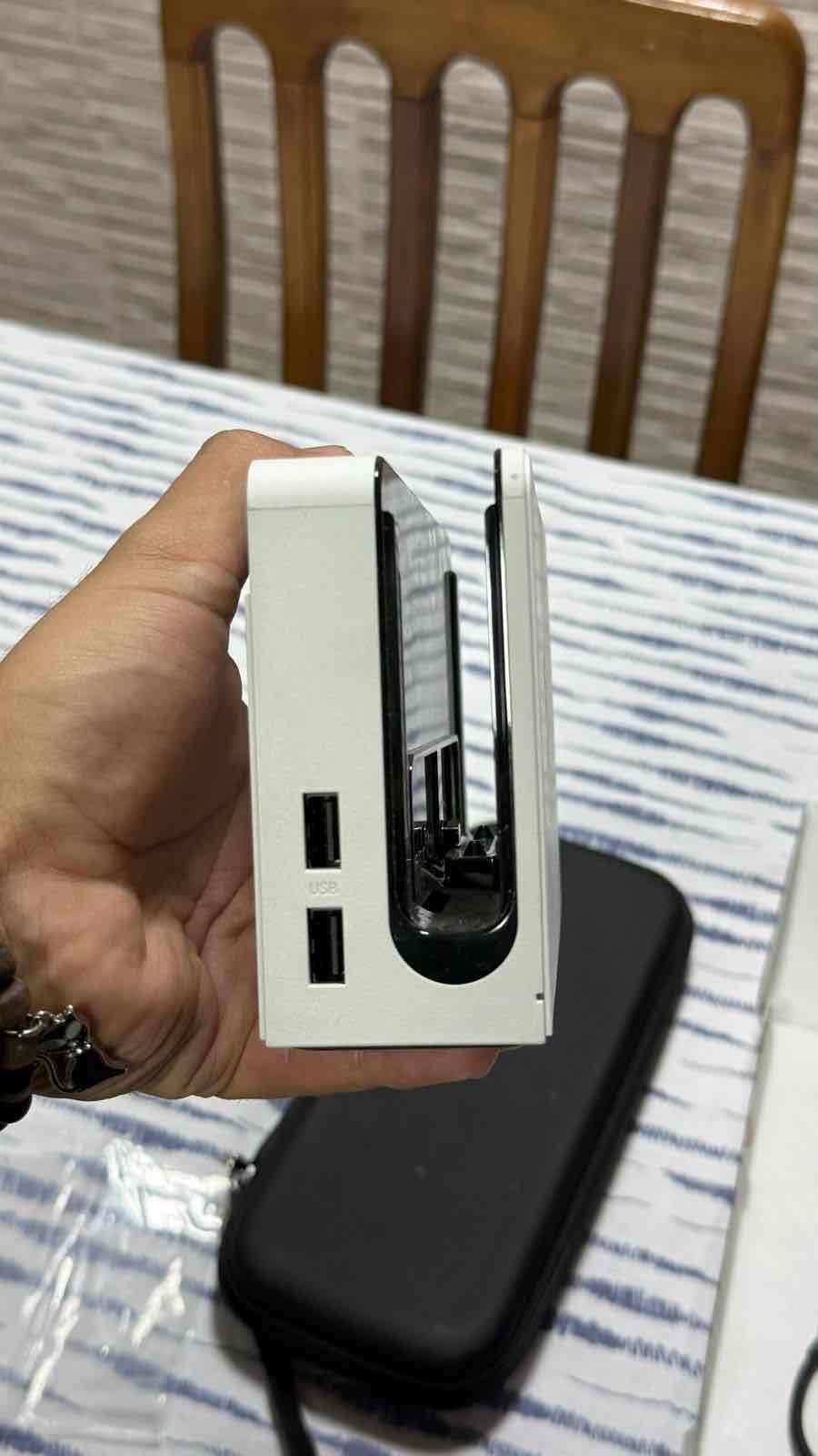 Nintendo Switch Oled White - miniatura 3