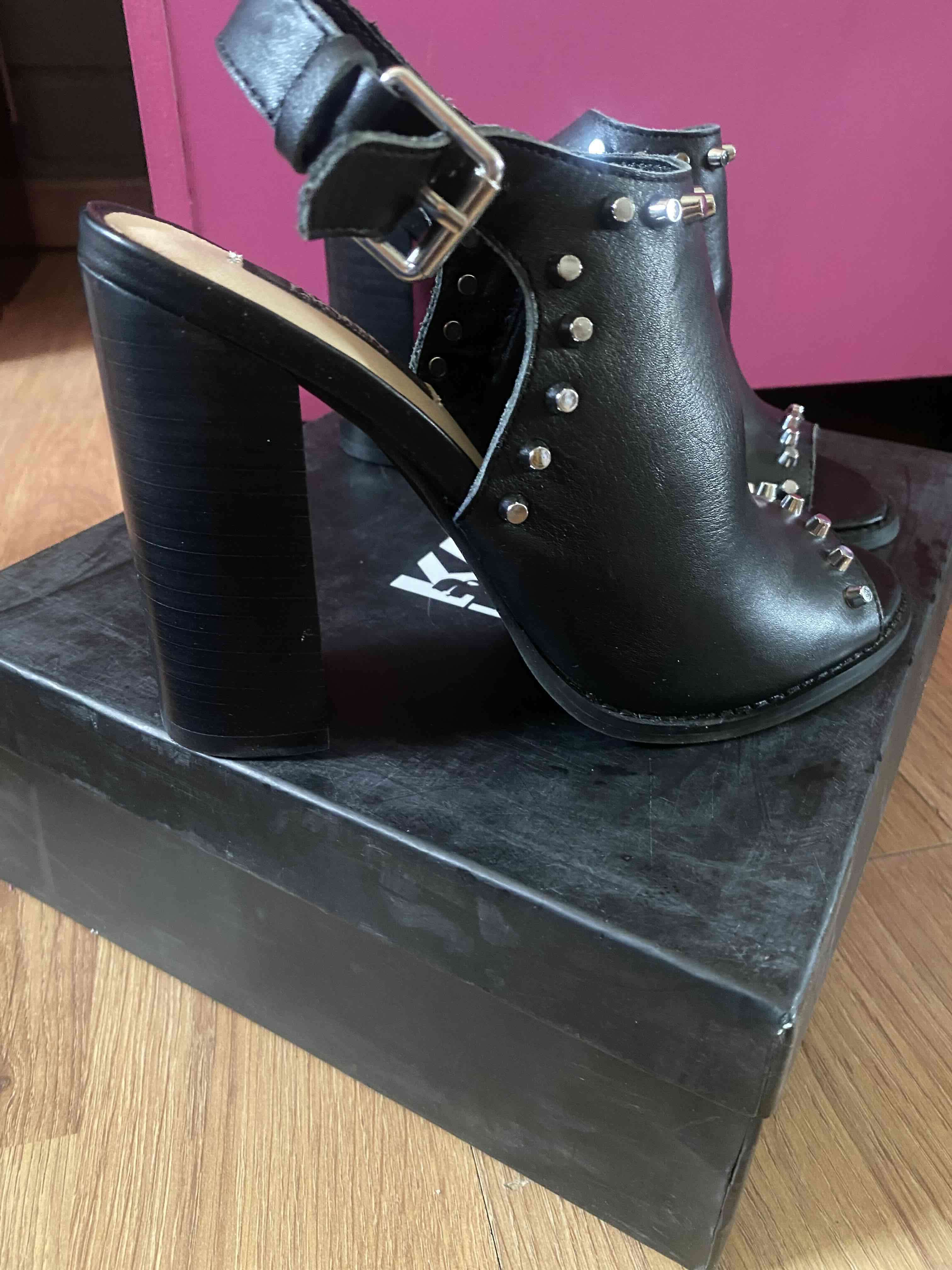 Sandalias de taco Karl Lagerfeld negras - miniatura 5