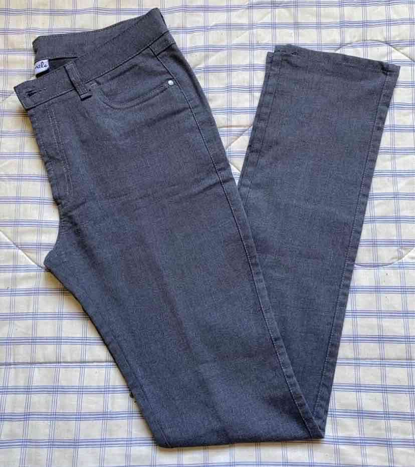 Pantalon de colegio talla 44