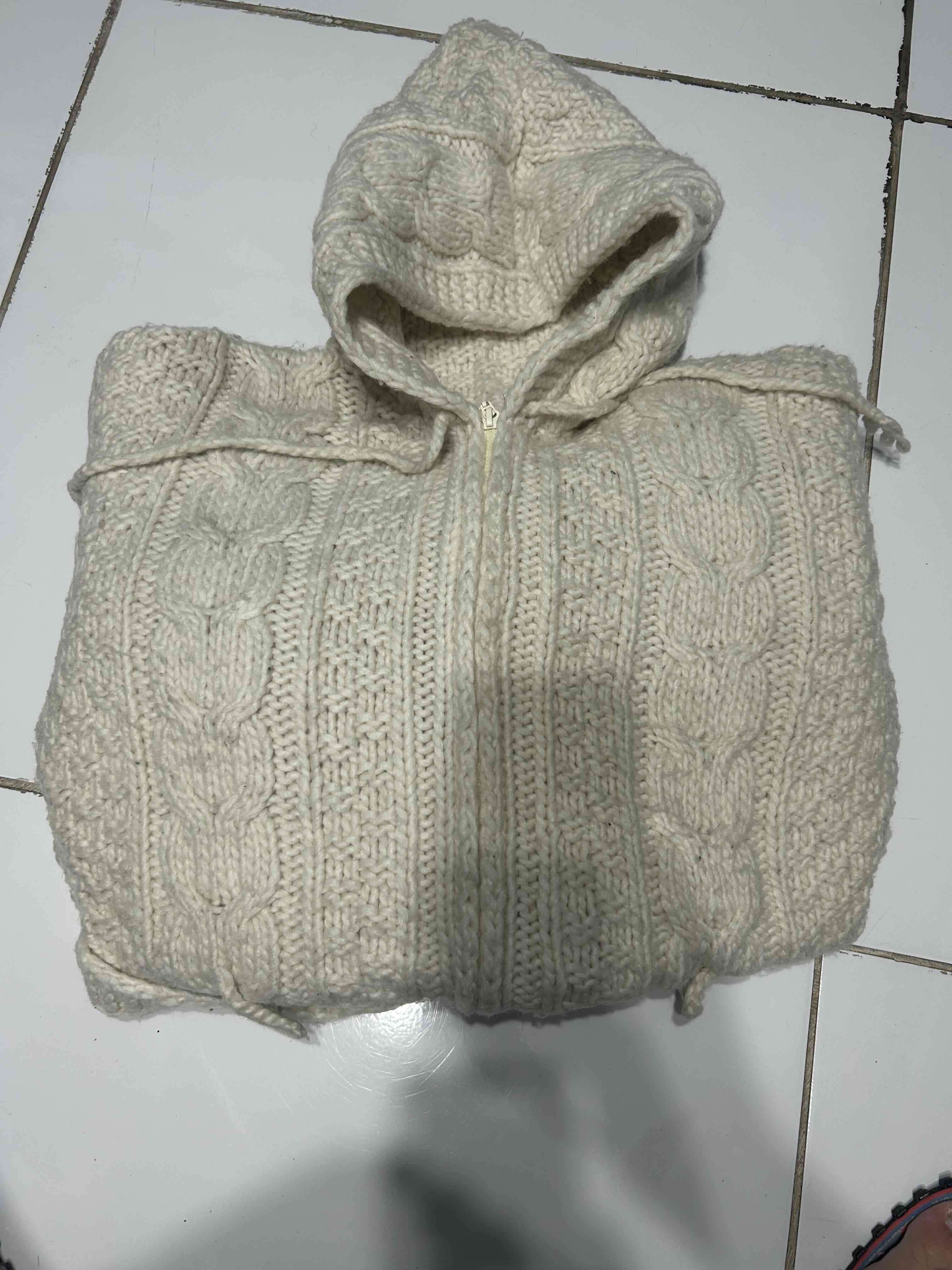 Chaleco tejida con capucha chilote - miniatura 3