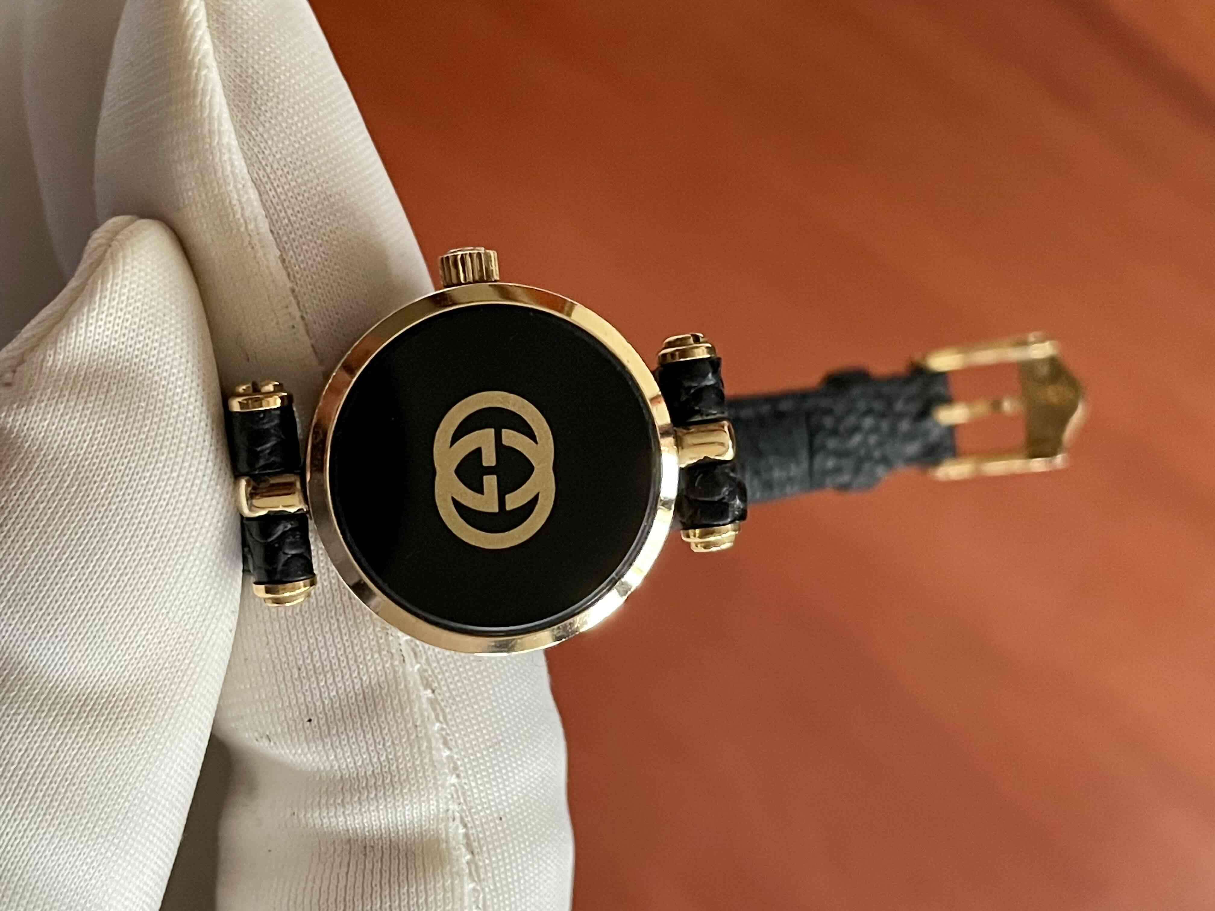 Reloj Gucci Suizo 22mm, Chapado Oro, Cuarzo. - miniatura 5