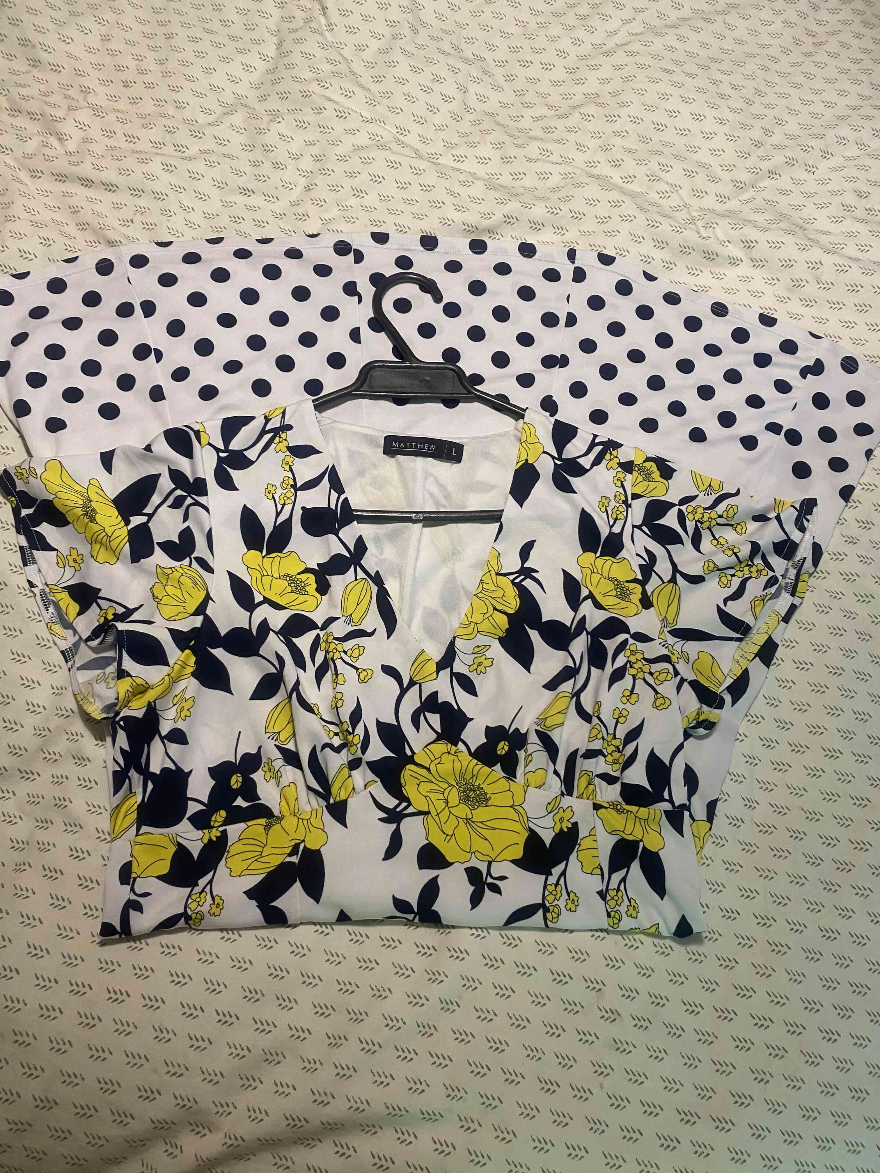 Vestido floral blanco con amarillo - miniatura 3