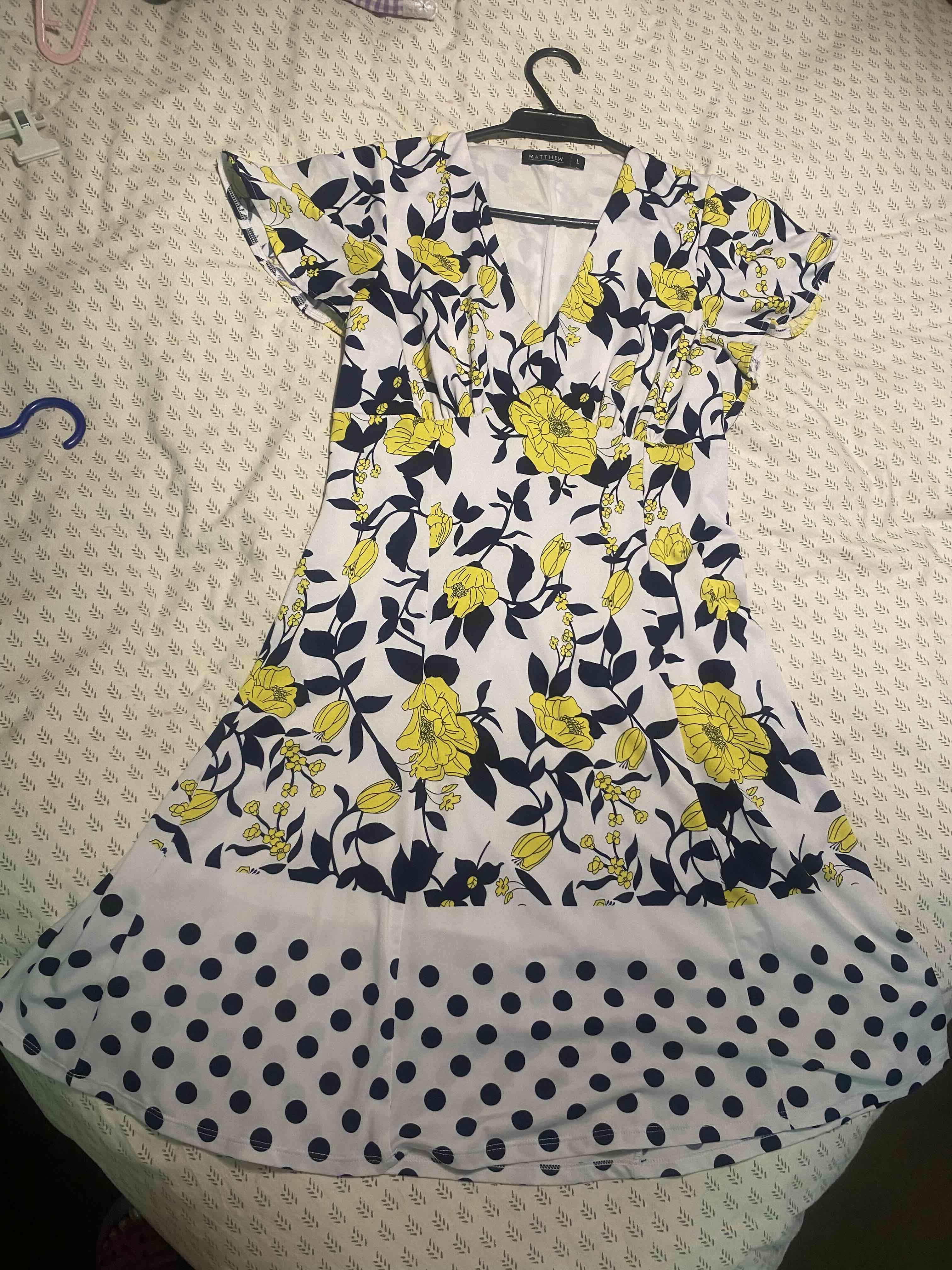 Vestido floral blanco con amarillo - miniatura 4