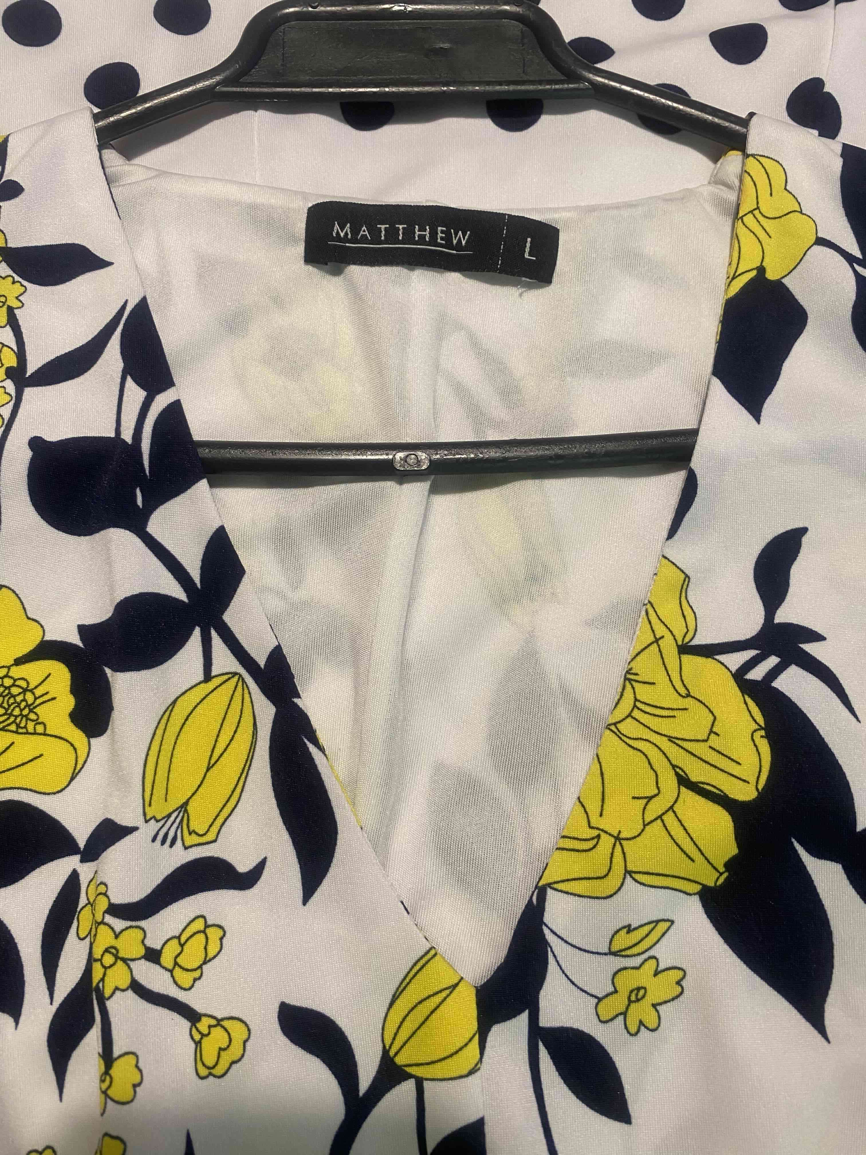 Vestido floral blanco con amarillo - miniatura 6