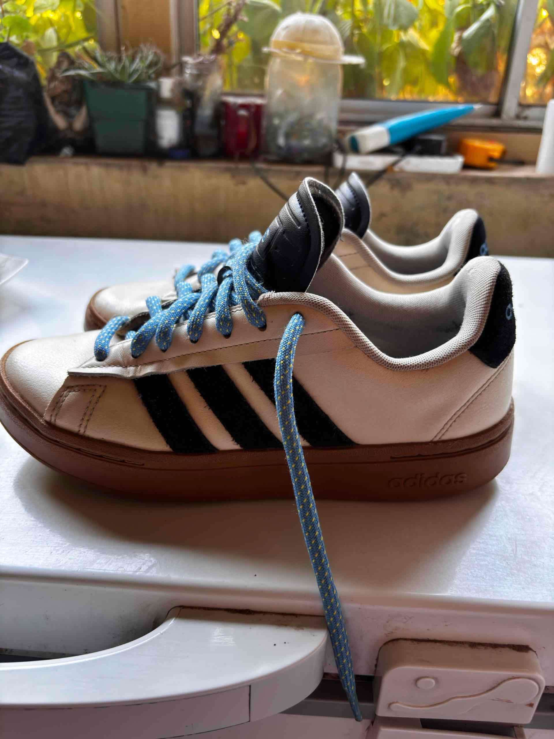 Zapatillas Adidas - miniatura 2