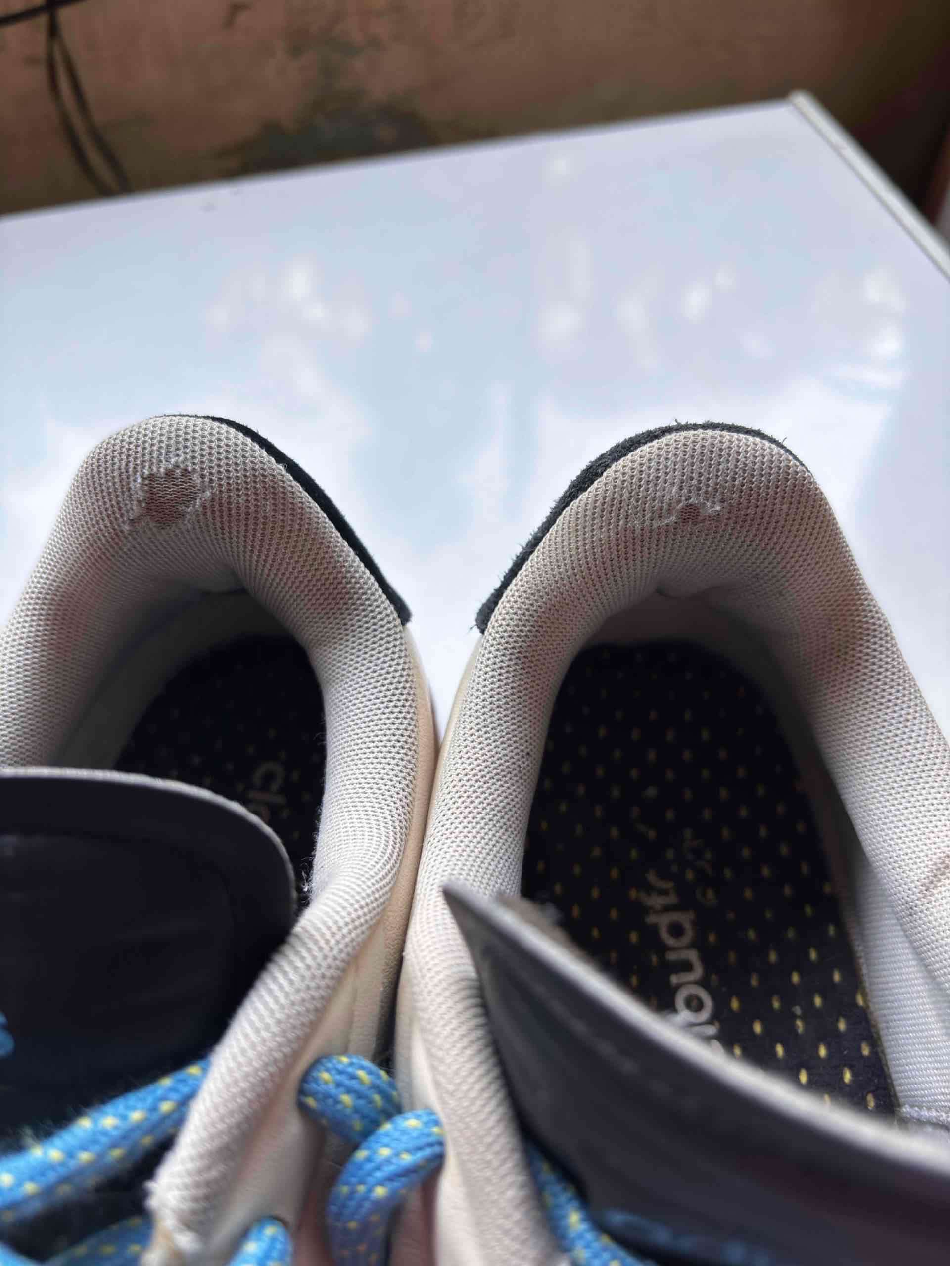 Zapatillas Adidas - miniatura 4