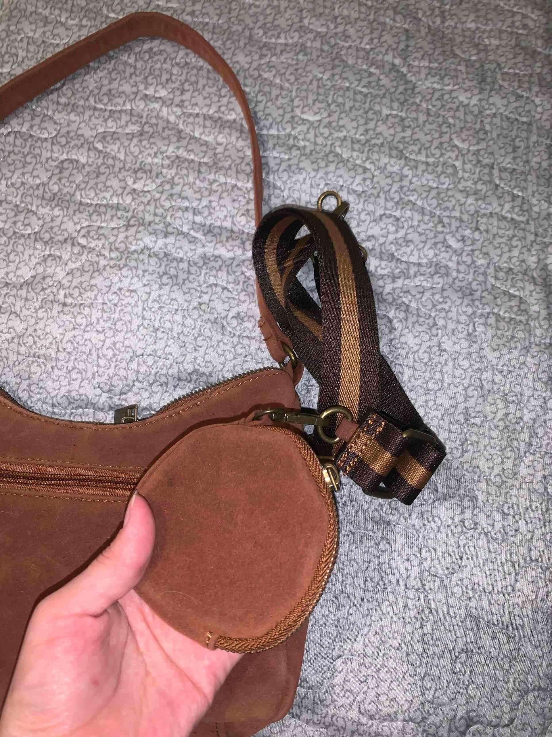 Cartera de gamuza con correa - miniatura 5