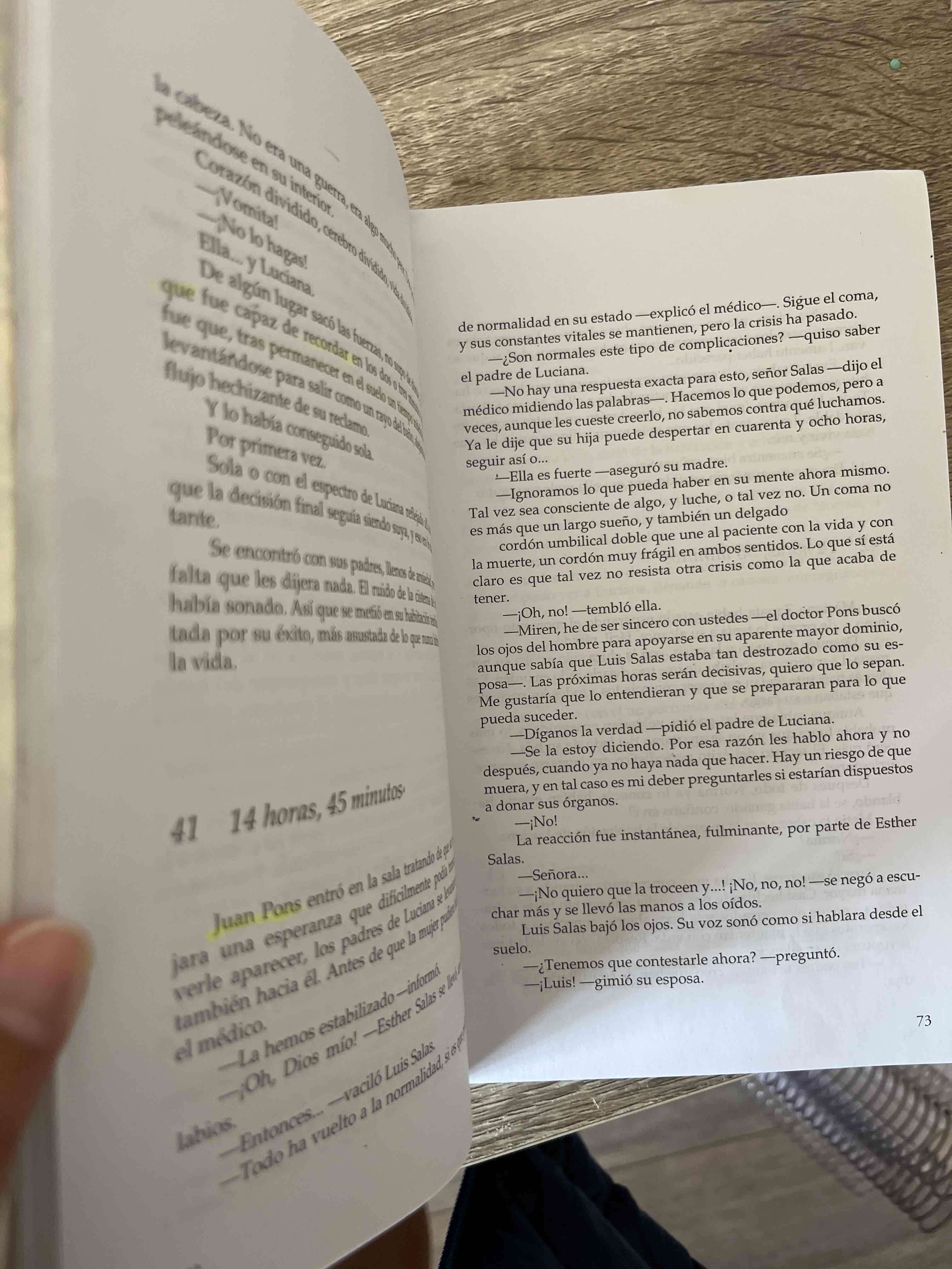 Libro 'Campos de fresas' - miniatura 2