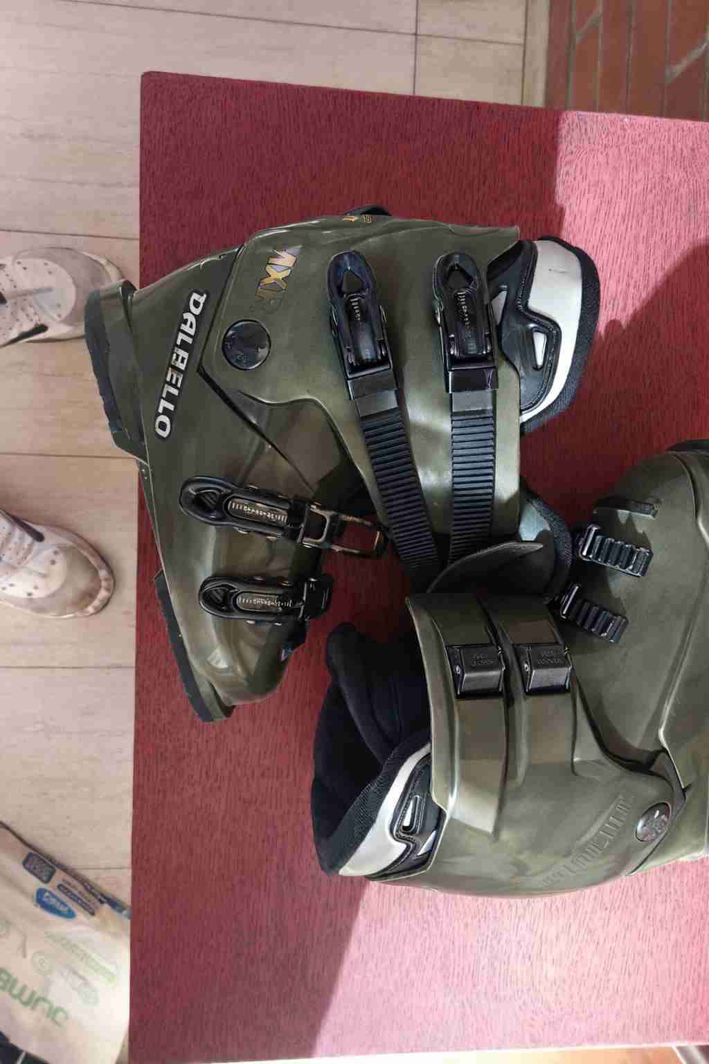 Botas de esquí Dalbello verdes