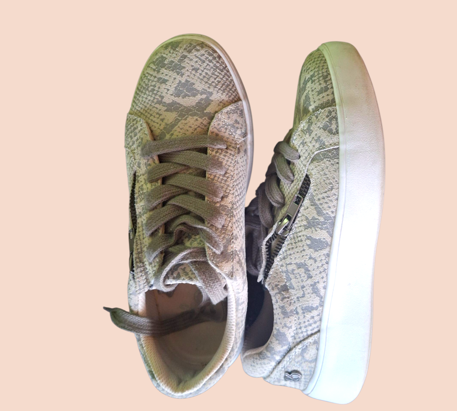 Zapatillas estampado serpiente