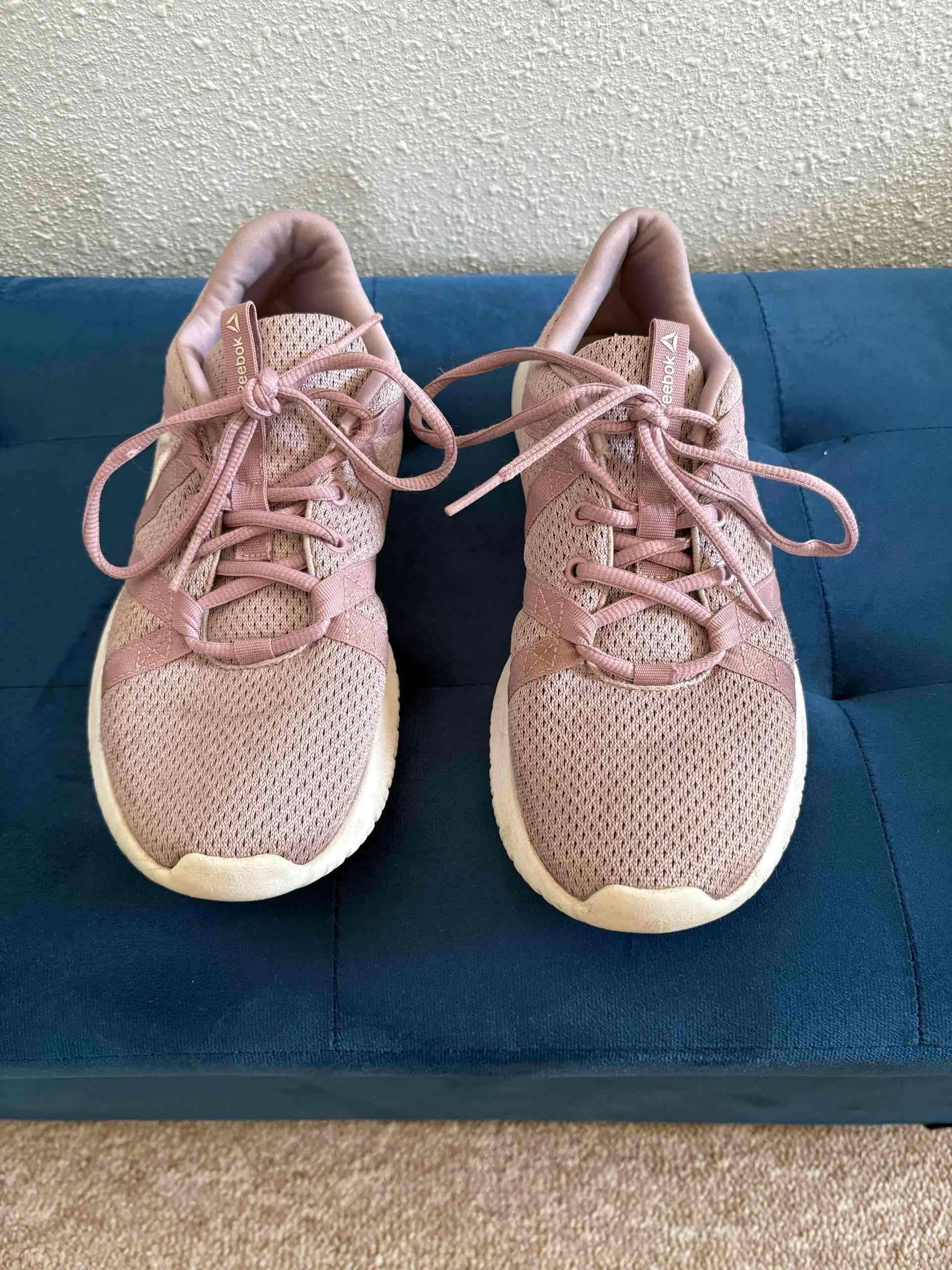 Zapatillas Reebok deportivas rosadas - miniatura 2