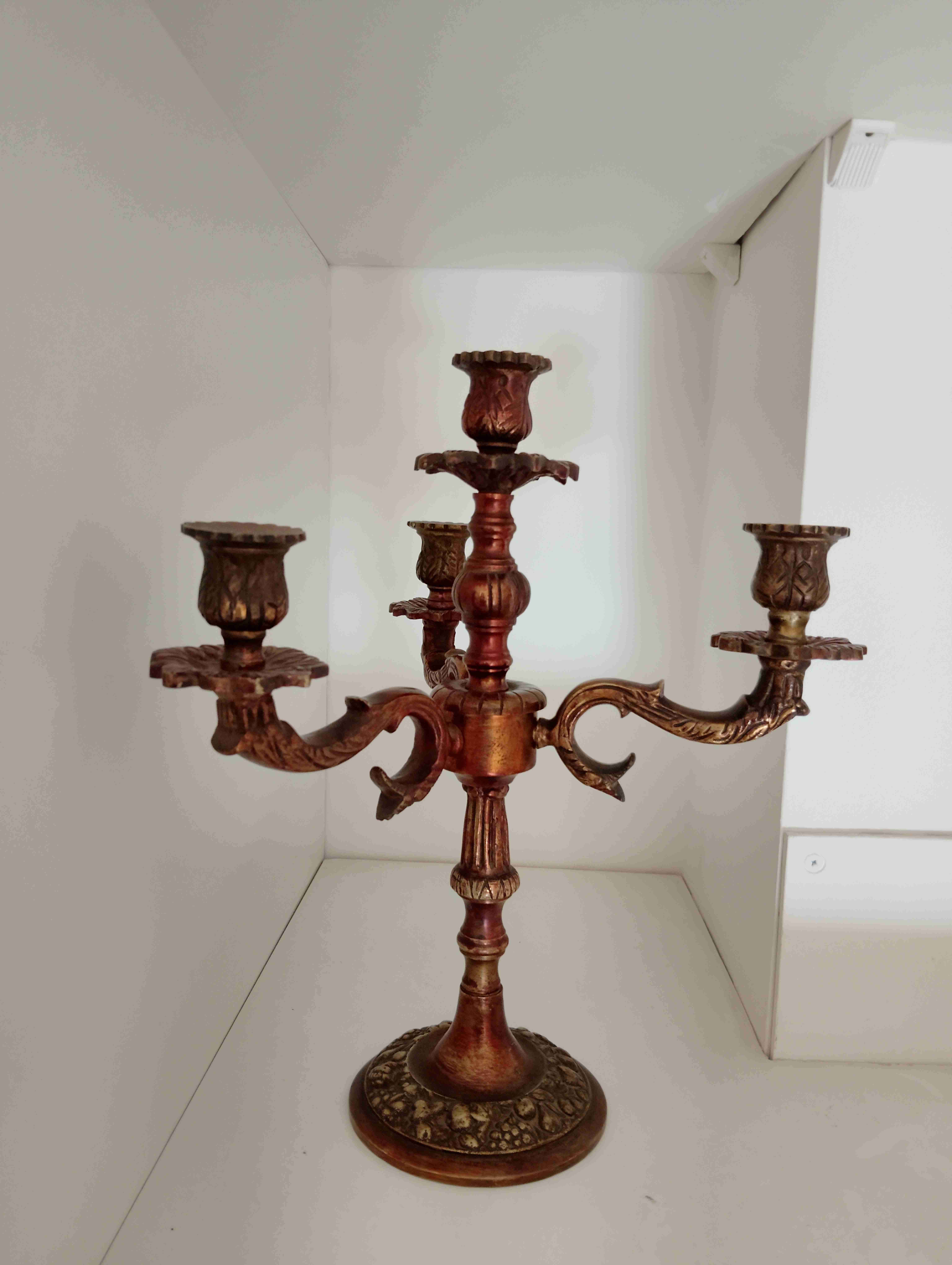 Candelabro vintage de bronce - miniatura 3