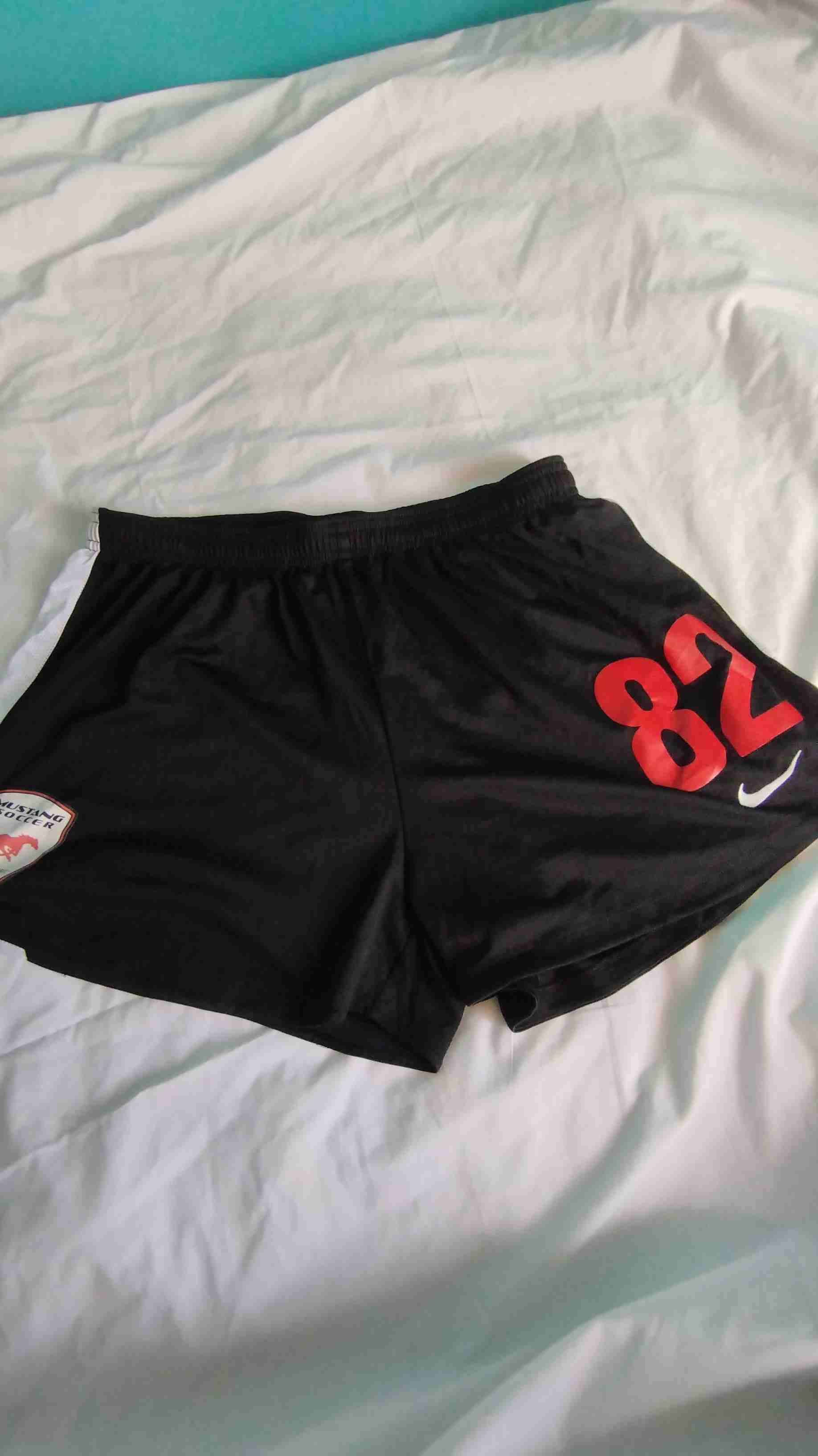 Short deportivo negro Nike