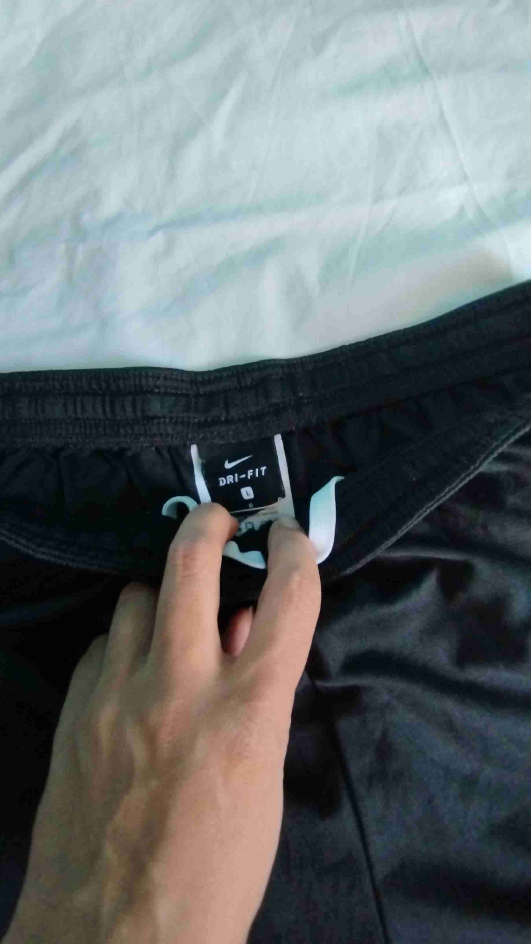 Short deportivo negro Nike - miniatura 4