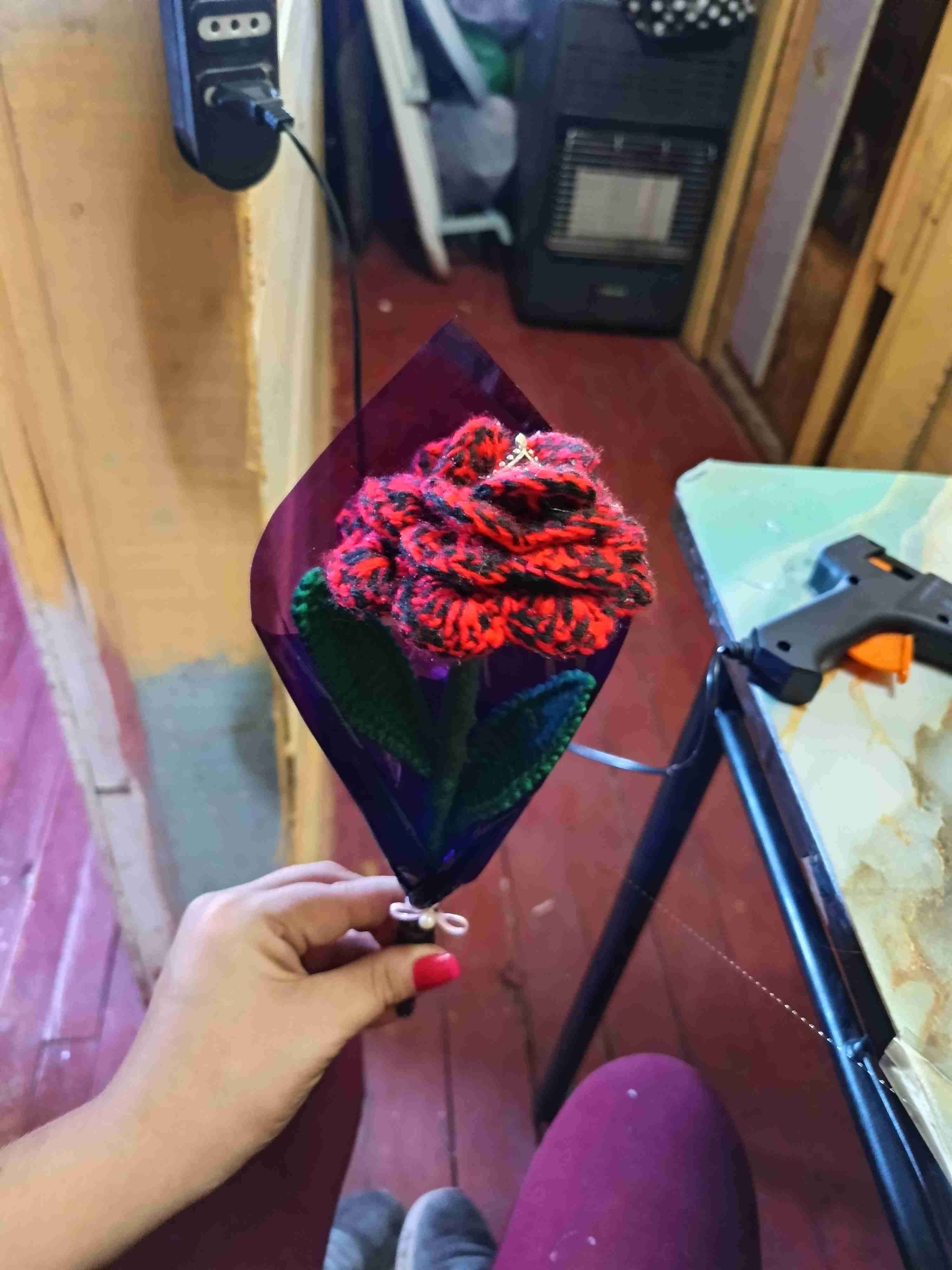 Flores de crochet decorativas - miniatura 4