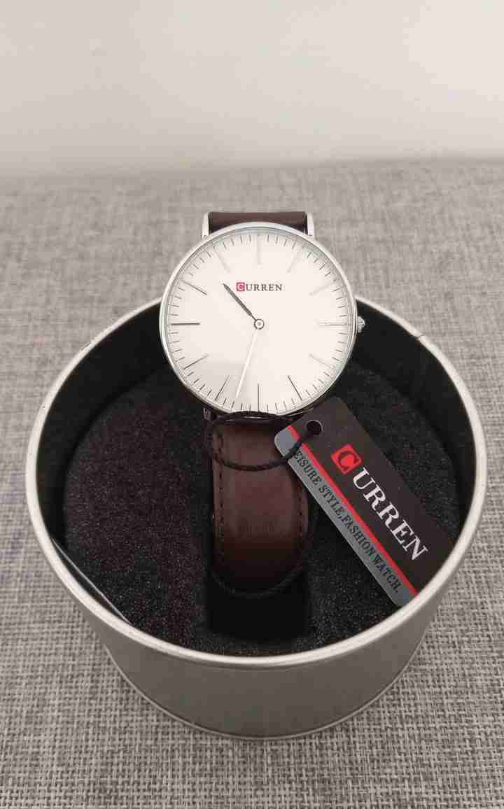 Reloj Curren clásico marrón