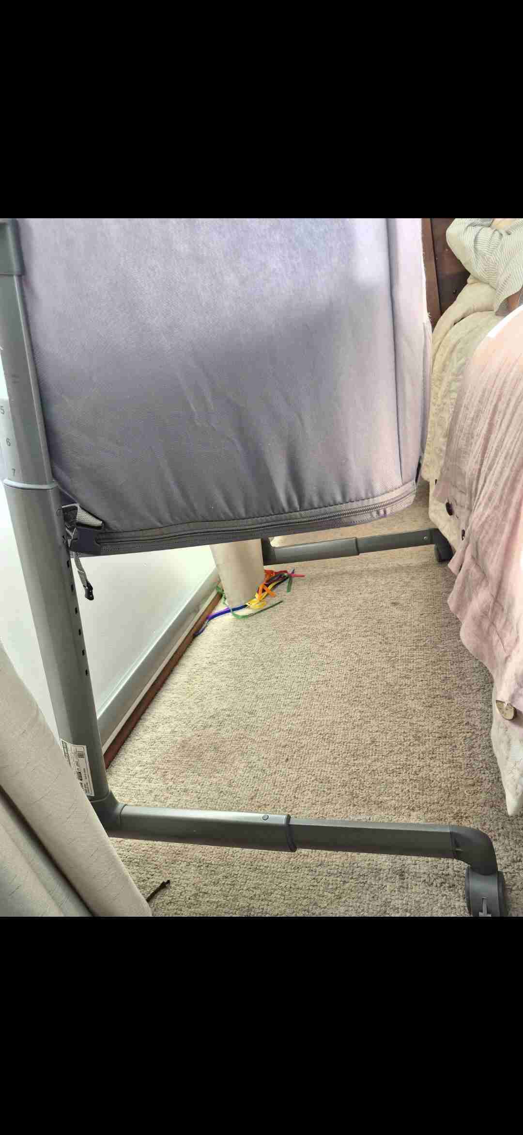 Cuna colecho ajustable gris