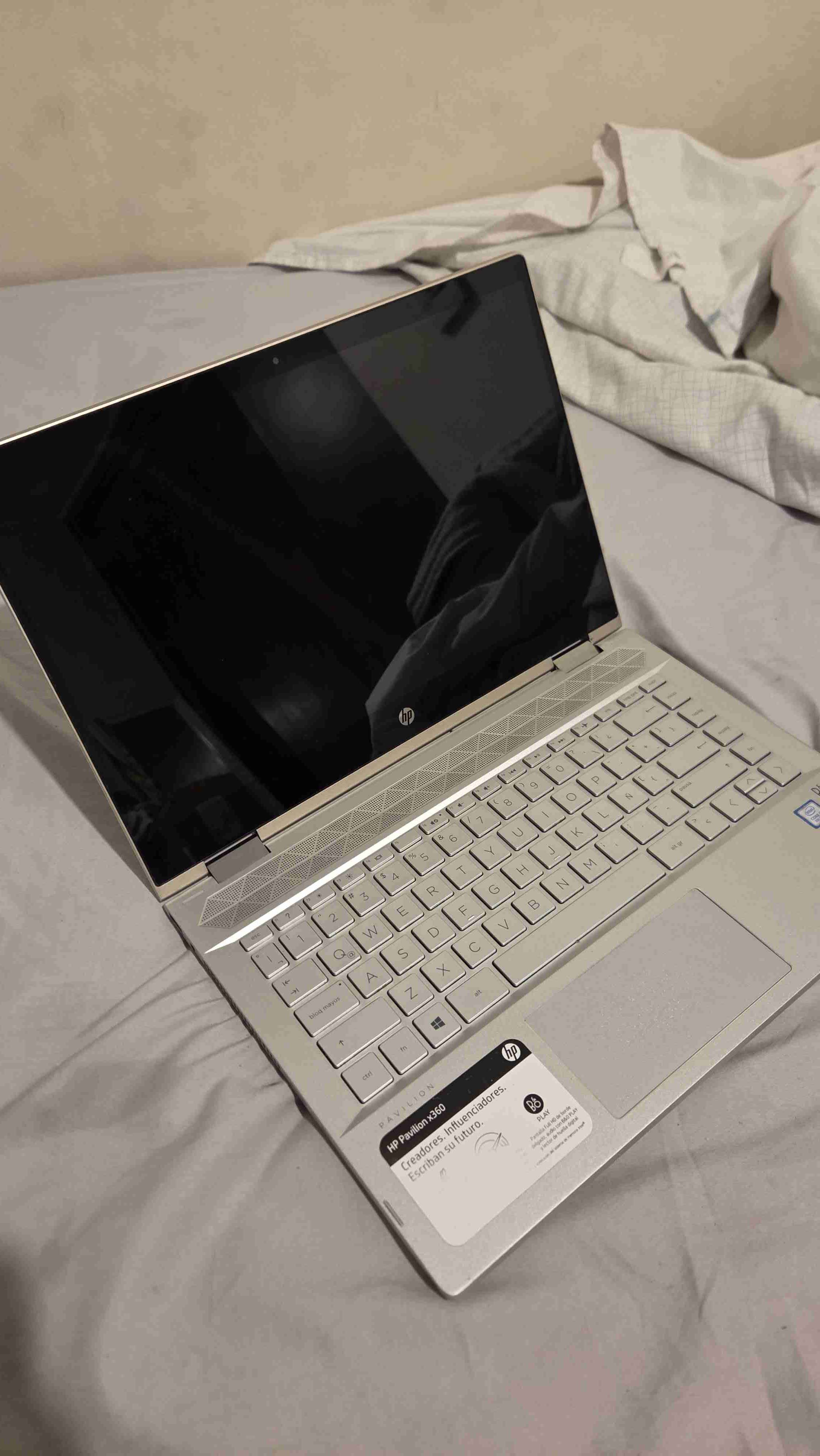 Laptop HP Pavilion x360 Plateado