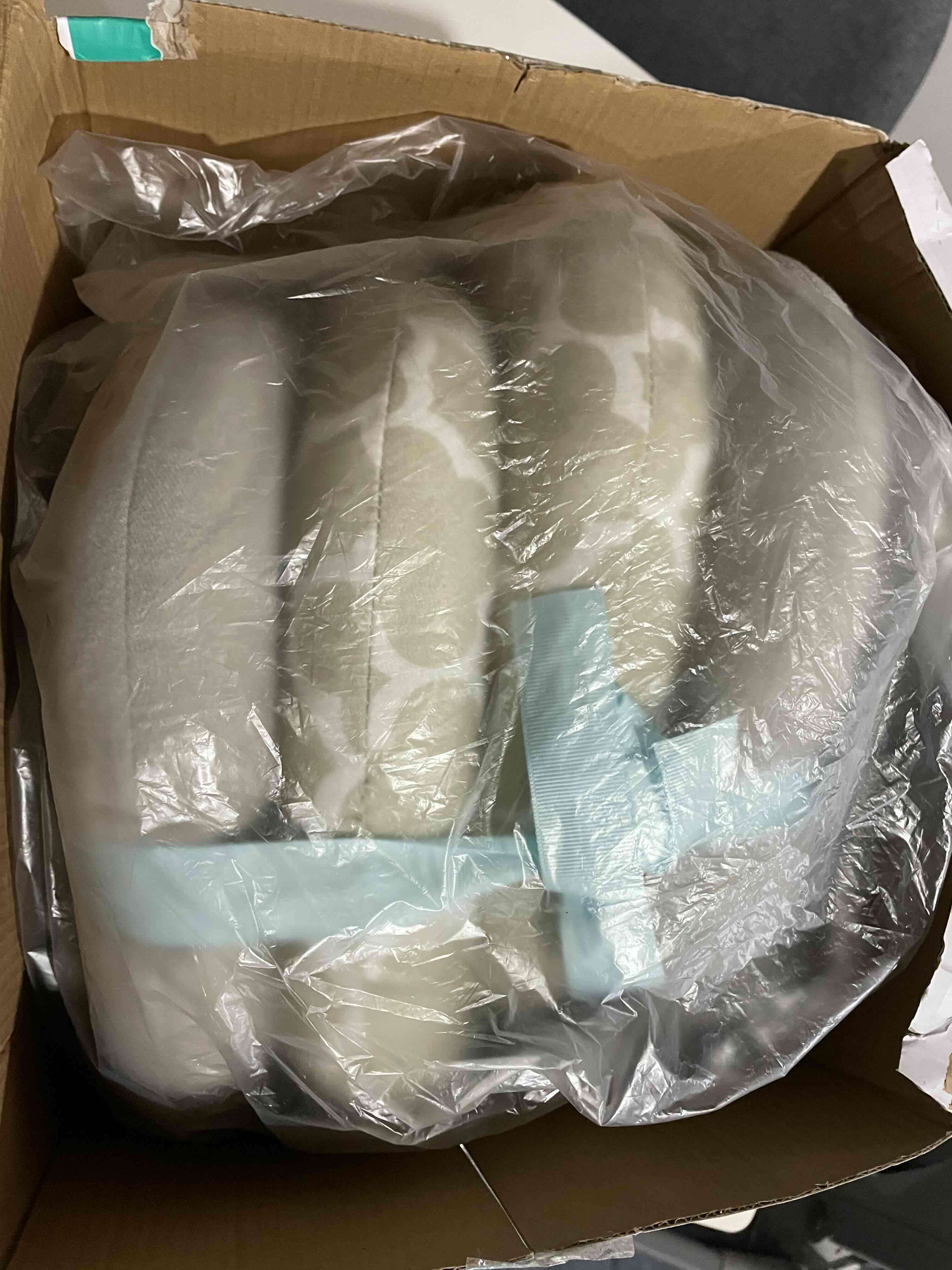 Almohada de lactancia ajustable - miniatura 3